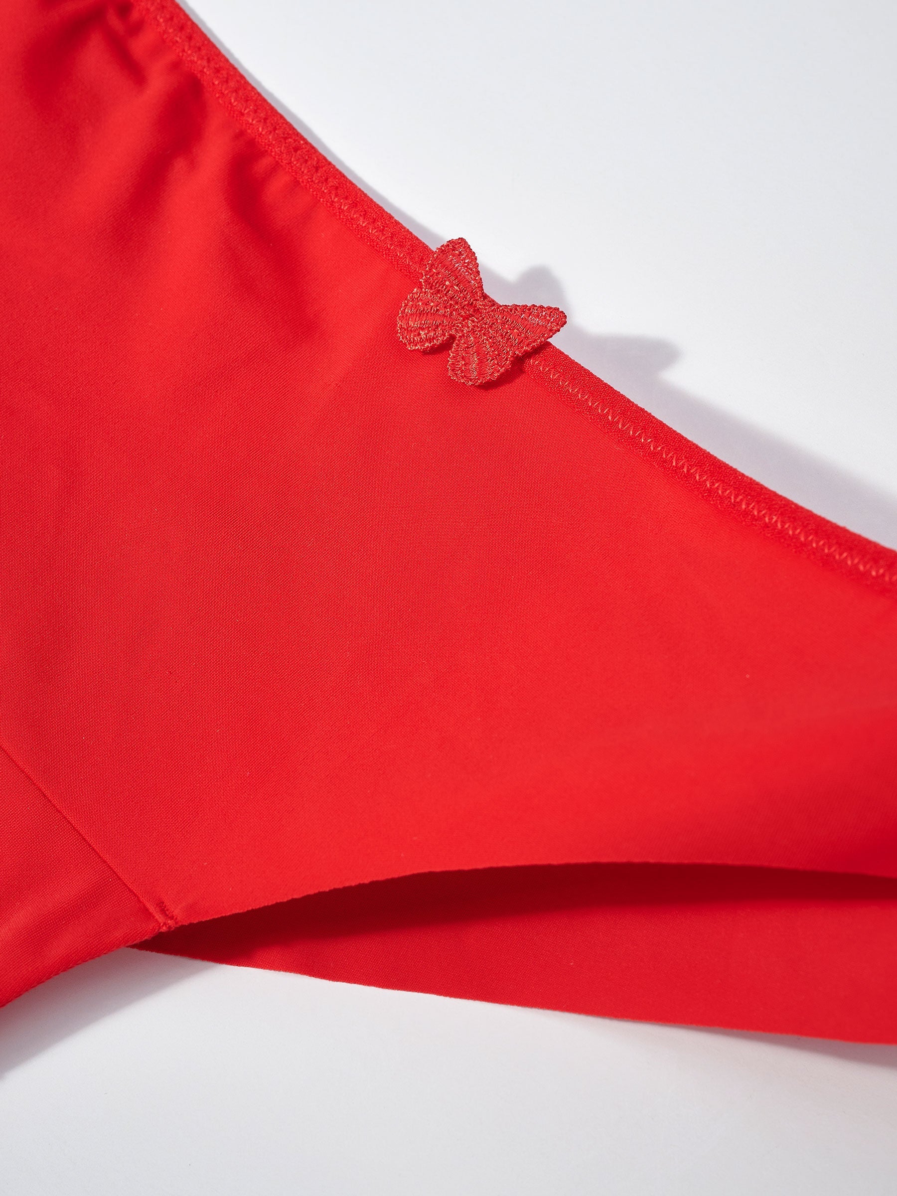 s/files/1/0855/3857/0537/files/0T007_0373_P8.jpg?v=1770965709