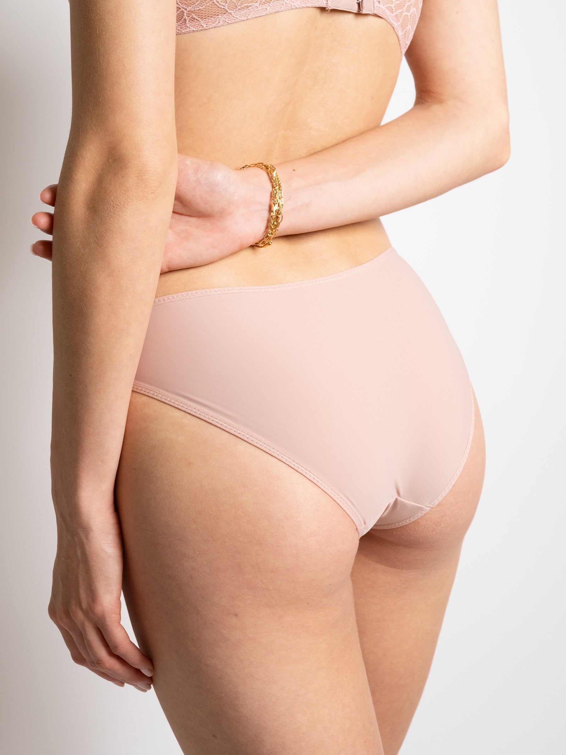 s/files/1/0855/3857/0537/files/0T103_0810_S3.jpg?v=1766713307