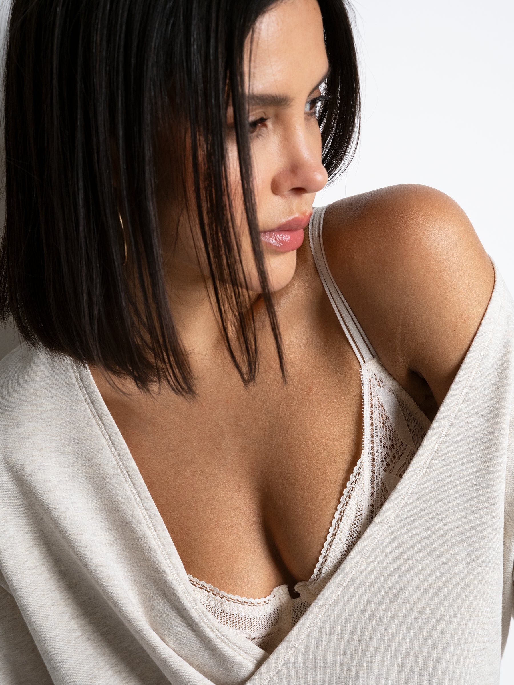 s/files/1/0855/3857/0537/files/0T317_0026_S3.jpg?v=1764583189