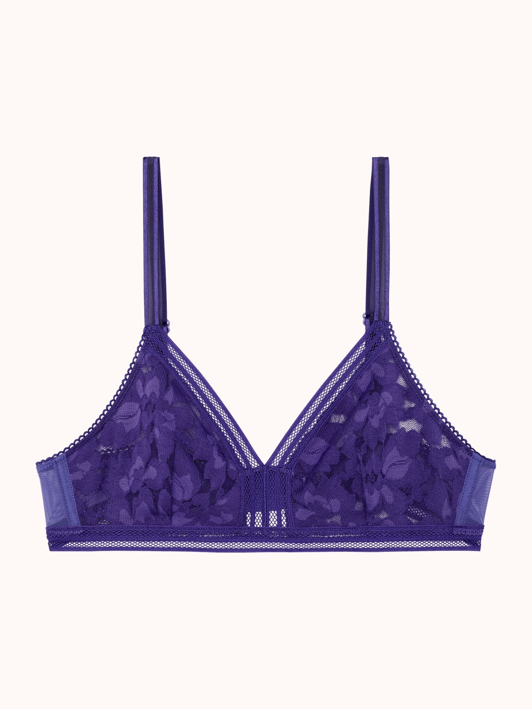 s/files/1/0855/3857/0537/files/0T320_0720_S7.jpg?v=1766295751