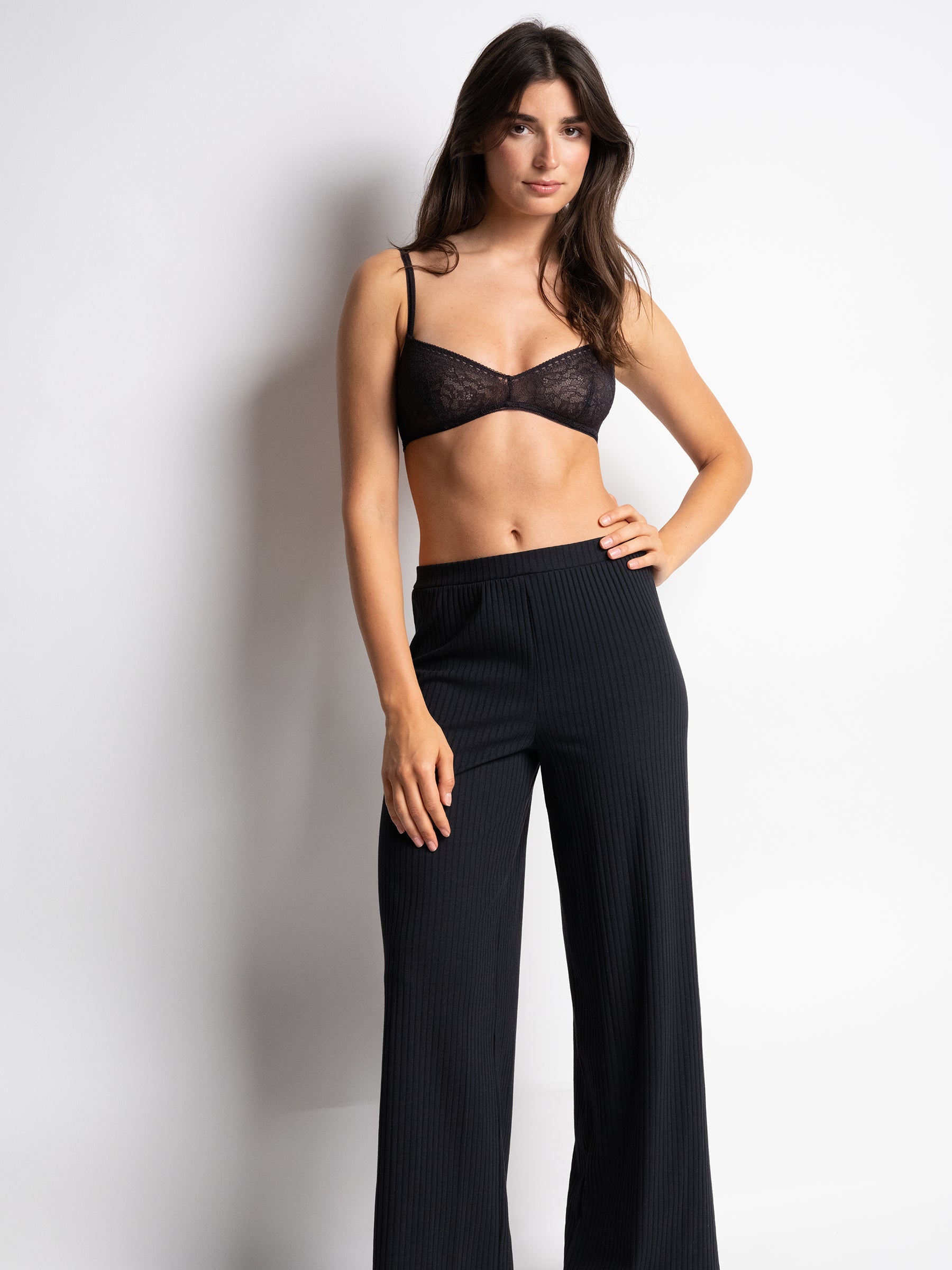 s/files/1/0855/3857/0537/files/0T322_0007_S1.jpg?v=1766292676