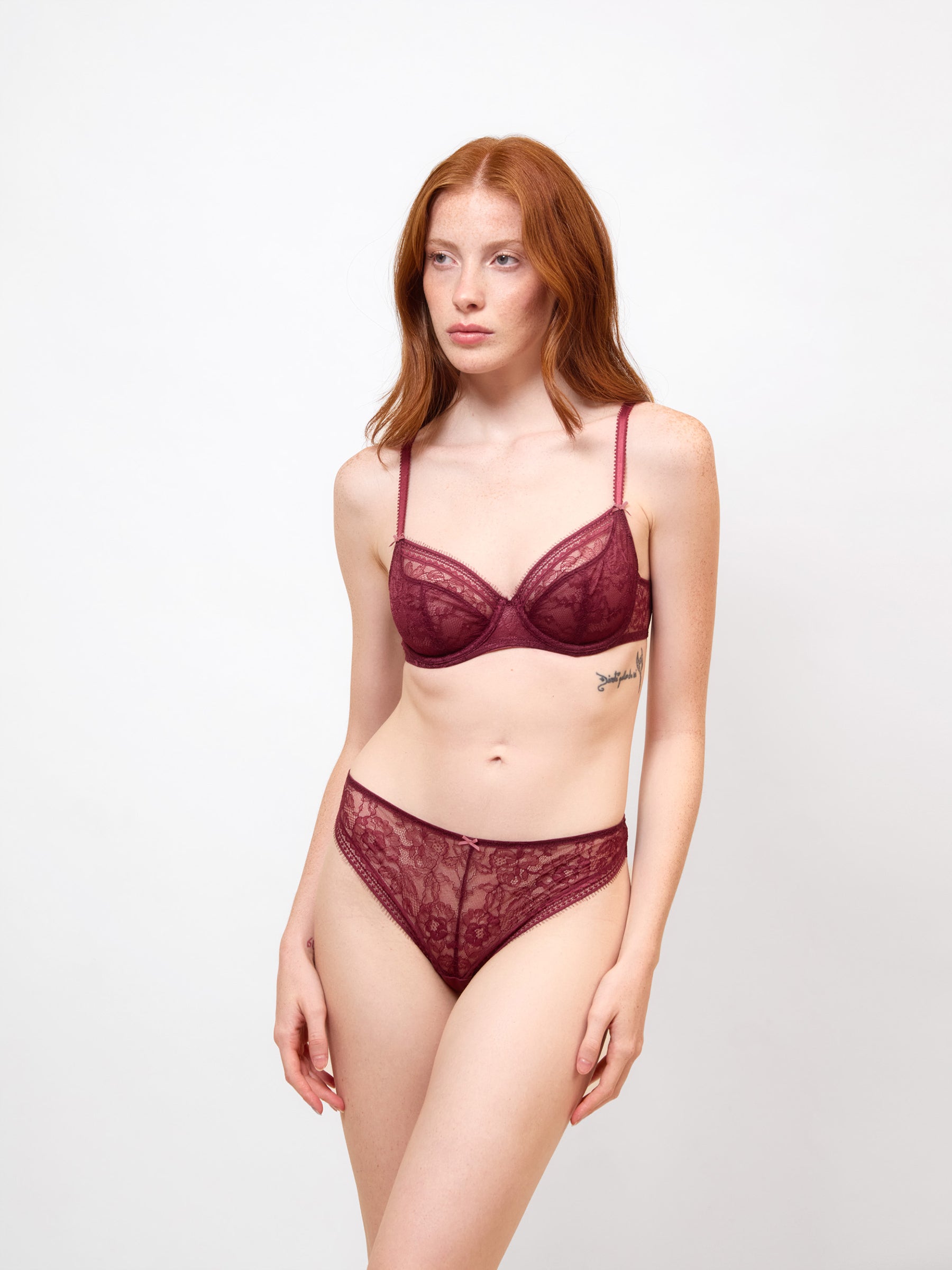 s/files/1/0855/3857/0537/files/0T430_0675_S1.jpg?v=1767249014