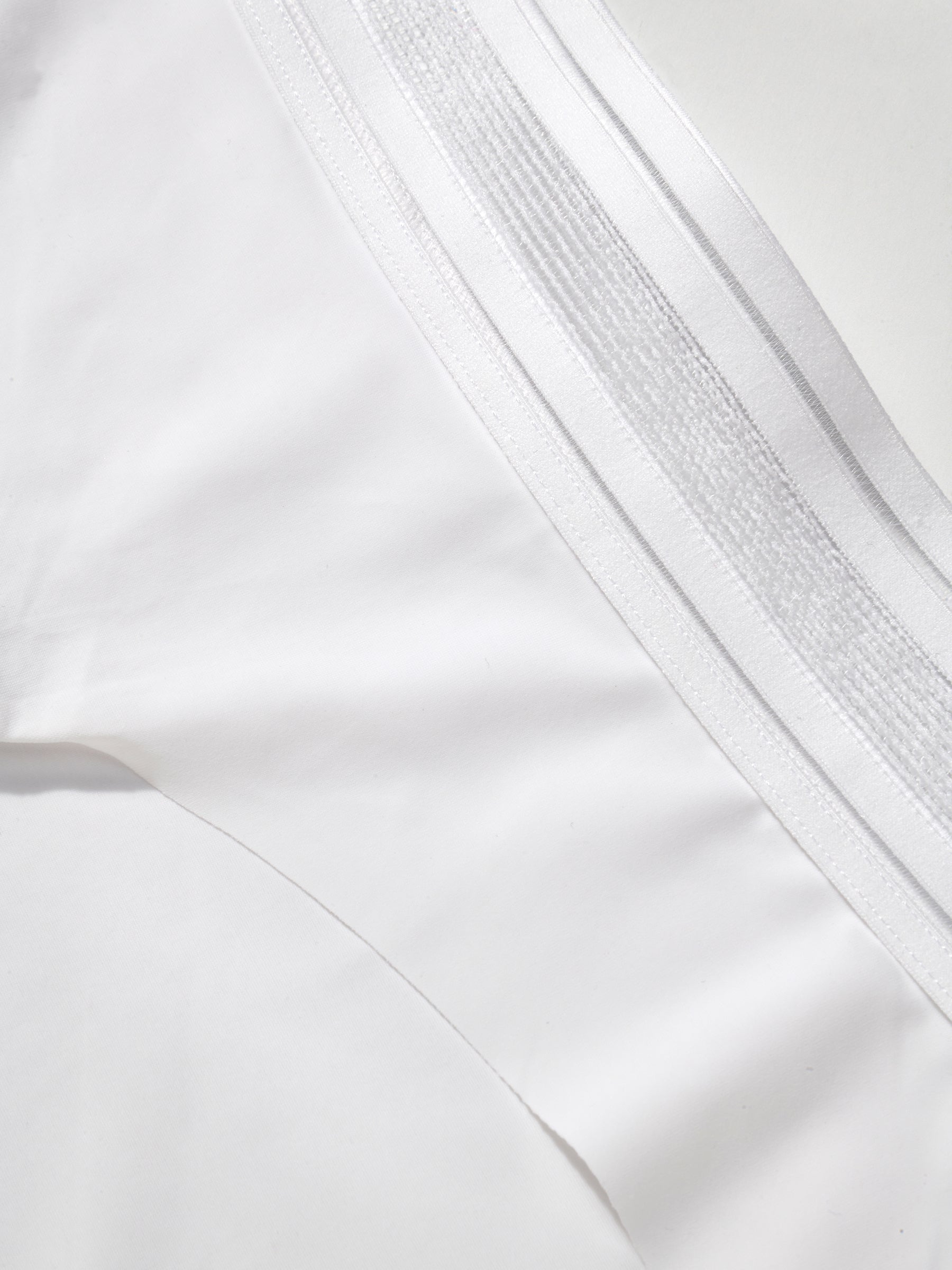 s/files/1/0855/3857/0537/files/0T508_0001_S8.jpg?v=1767842946