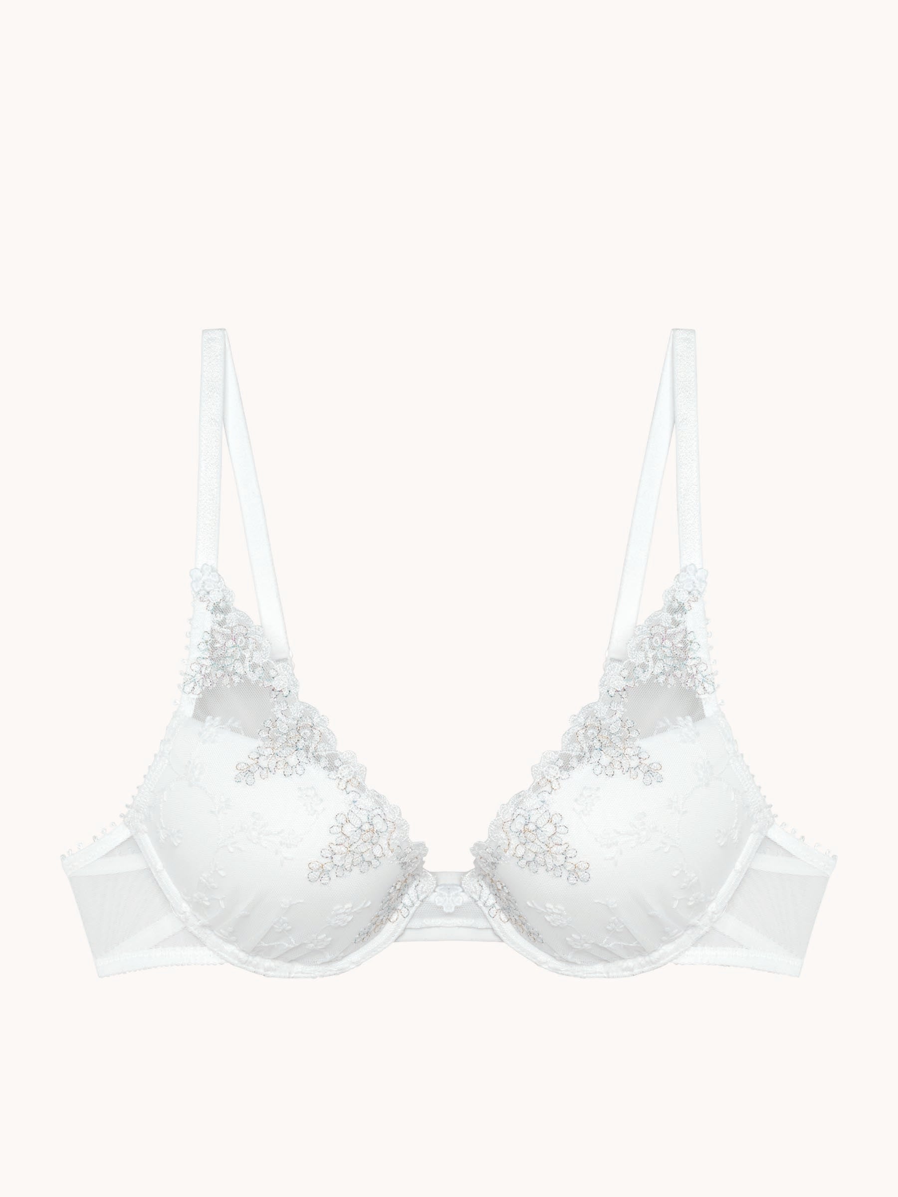 s/files/1/0855/3857/0537/files/0T801_0020_S7.jpg?v=1767155666