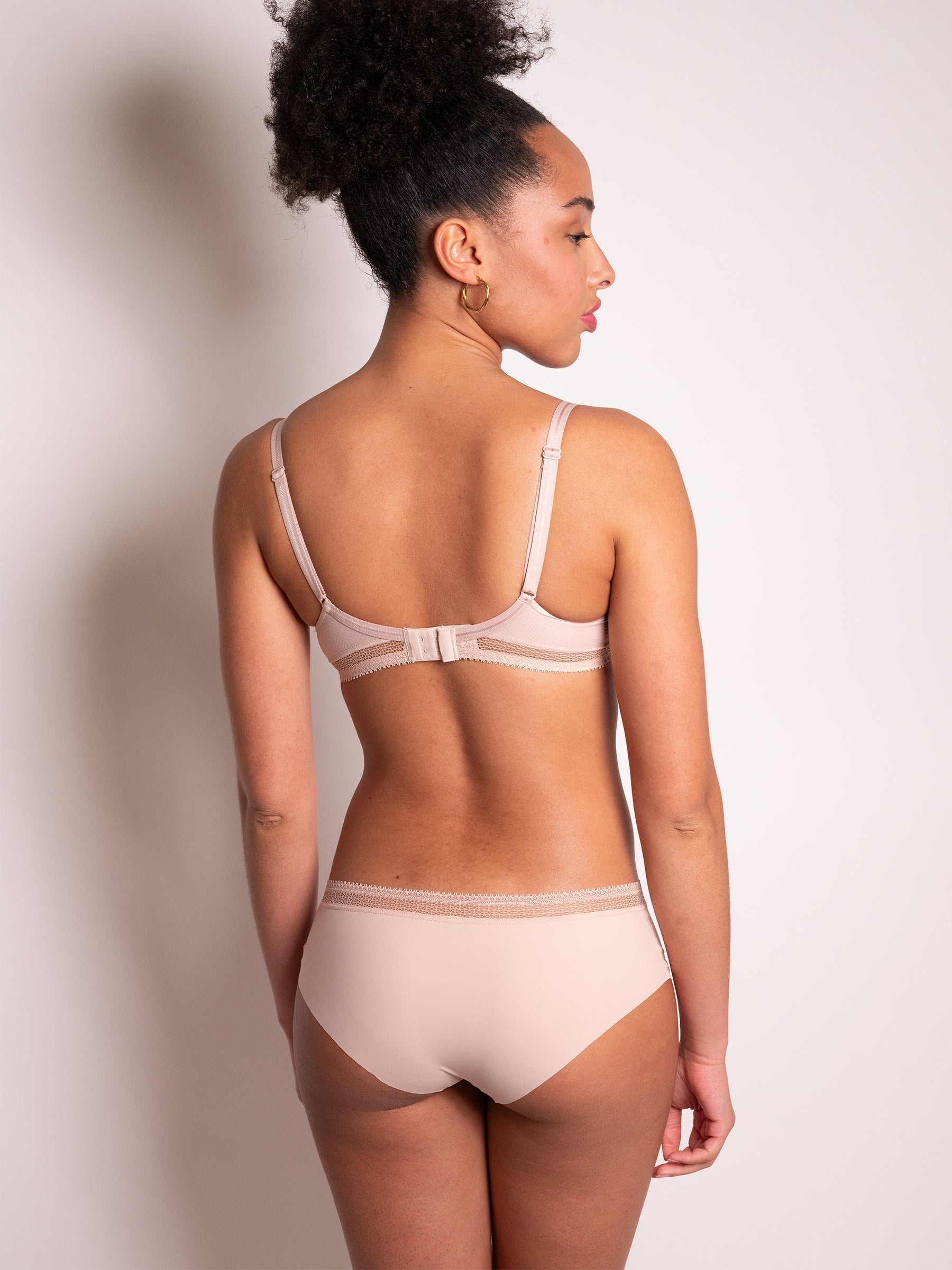 s/files/1/0855/3857/0537/files/0T802_0840_P6.jpg?v=1772427329