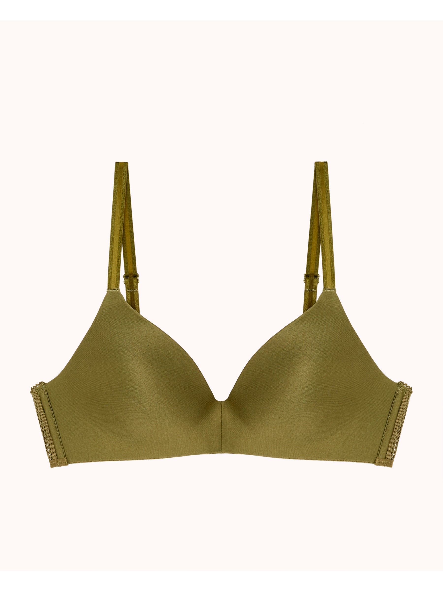 s/files/1/0855/3857/0537/files/0T820_0427_S7.jpg?v=1766222957