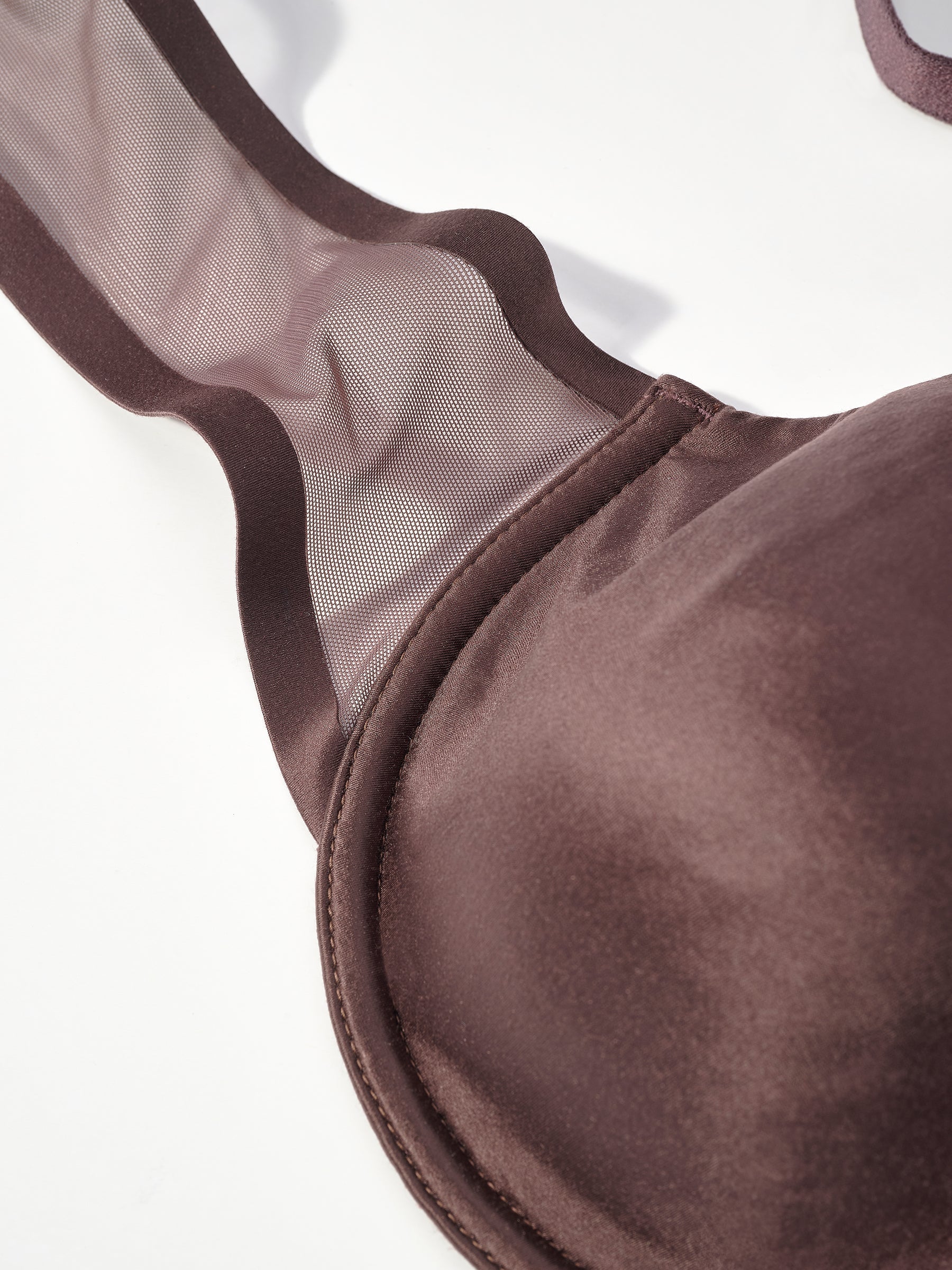 s/files/1/0855/3857/0537/files/0T825_0161_S8.jpg?v=1766199942