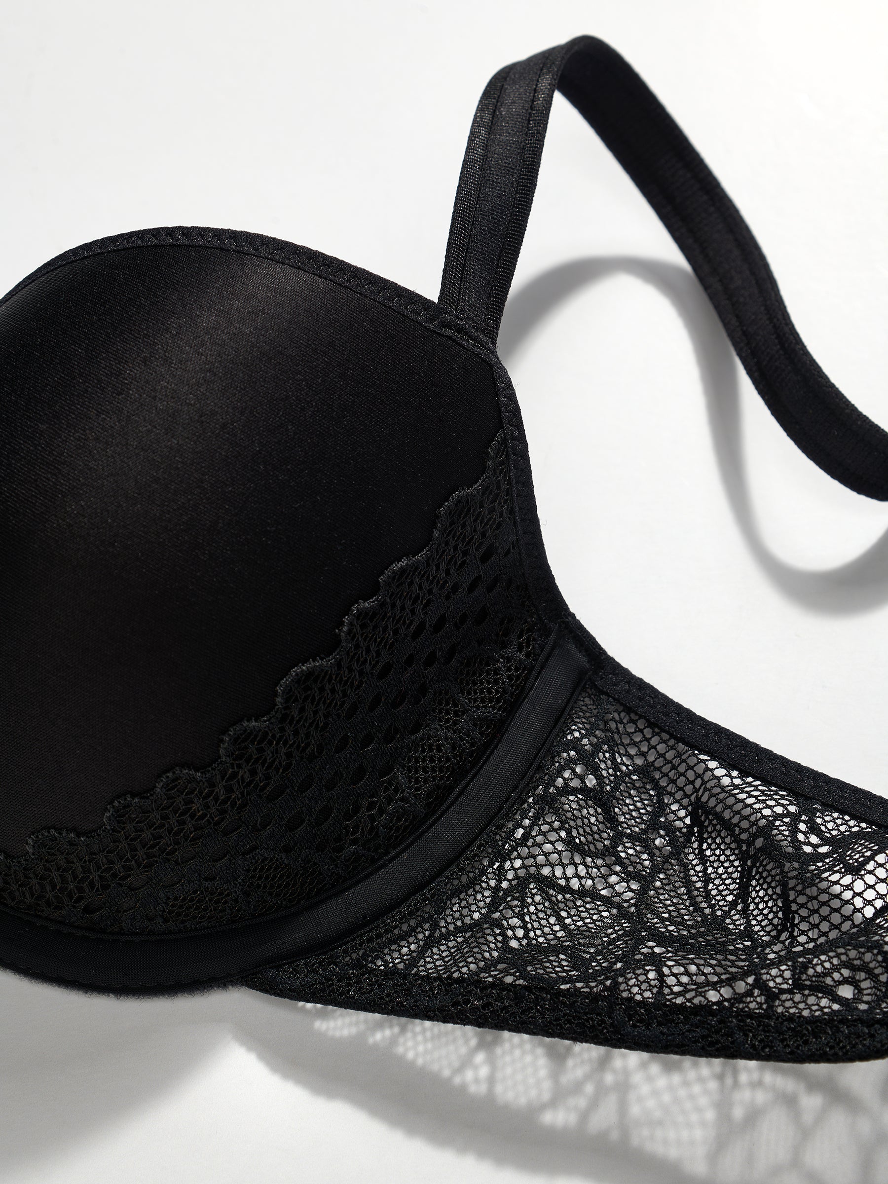 s/files/1/0855/3857/0537/files/0T903_0007_S8.jpg?v=1767239966