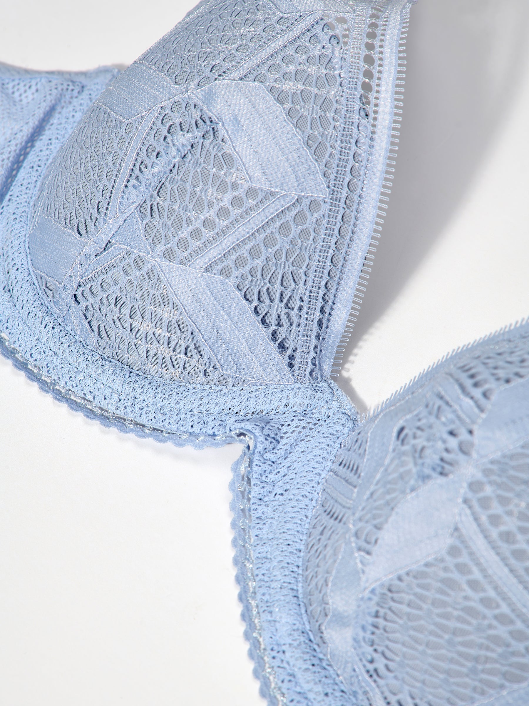 s/files/1/0855/3857/0537/files/0T917_0363_S8.jpg?v=1766981696