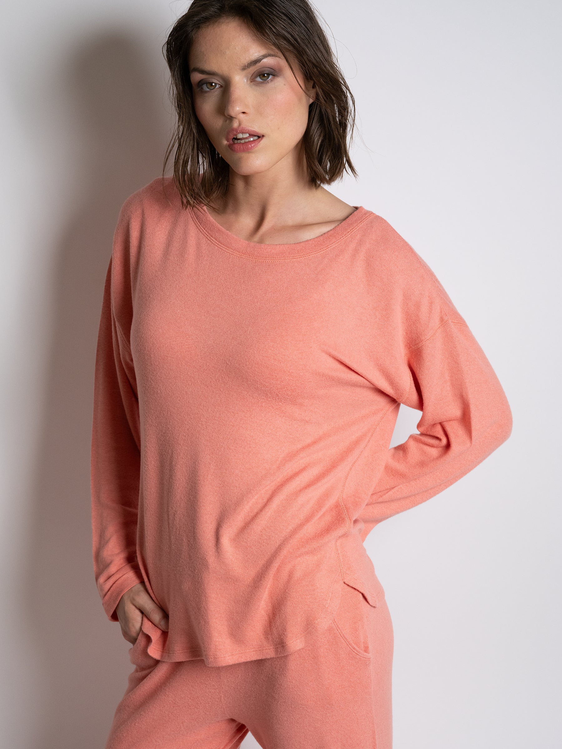 s/files/1/0855/3857/0537/files/0TH00_0366_S2.jpg?v=1766730301