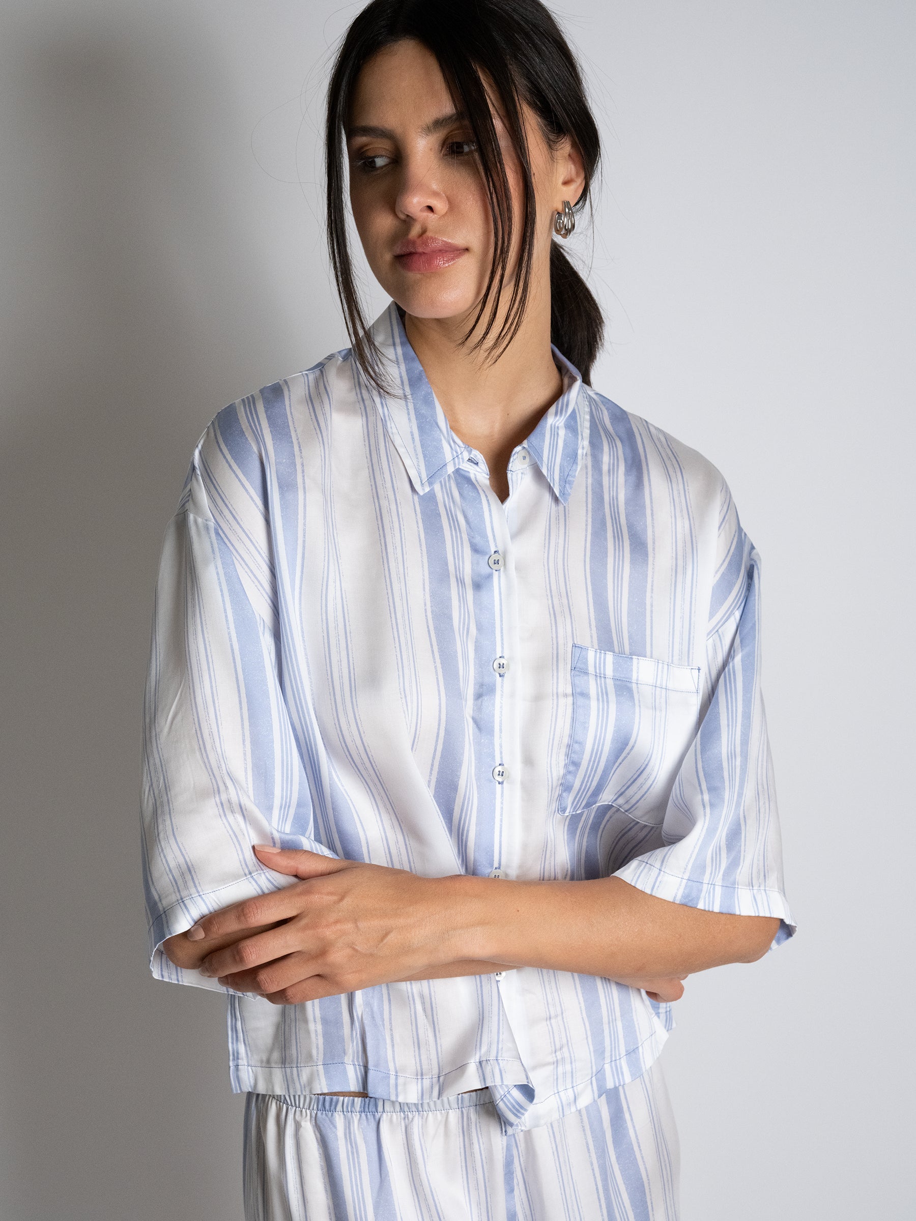 s/files/1/0855/3857/0537/files/0TH08_2789_S1.jpg?v=1767077837