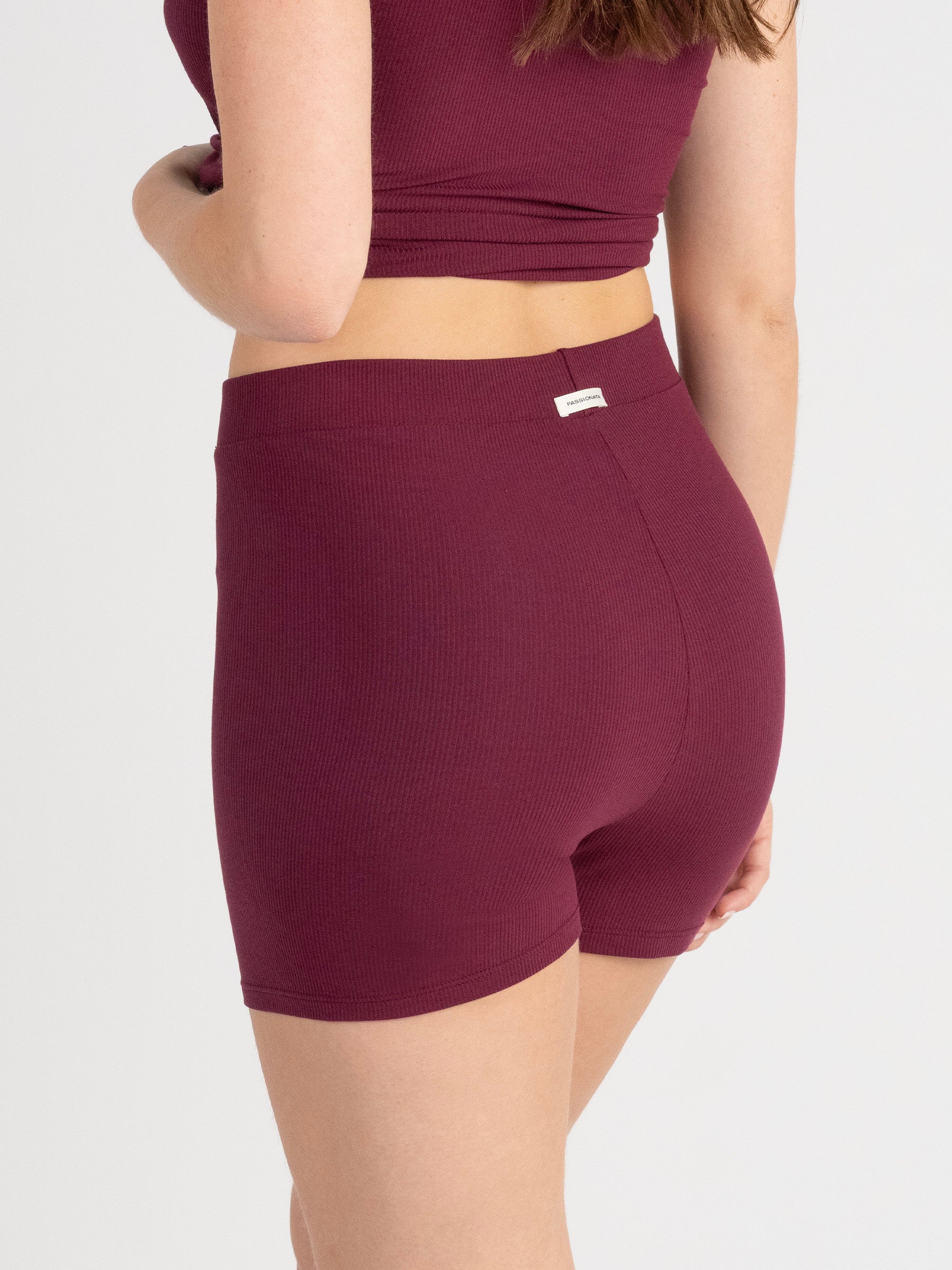 s/files/1/0855/3857/0537/files/0TH16_0675_P3.jpg?v=1770969559