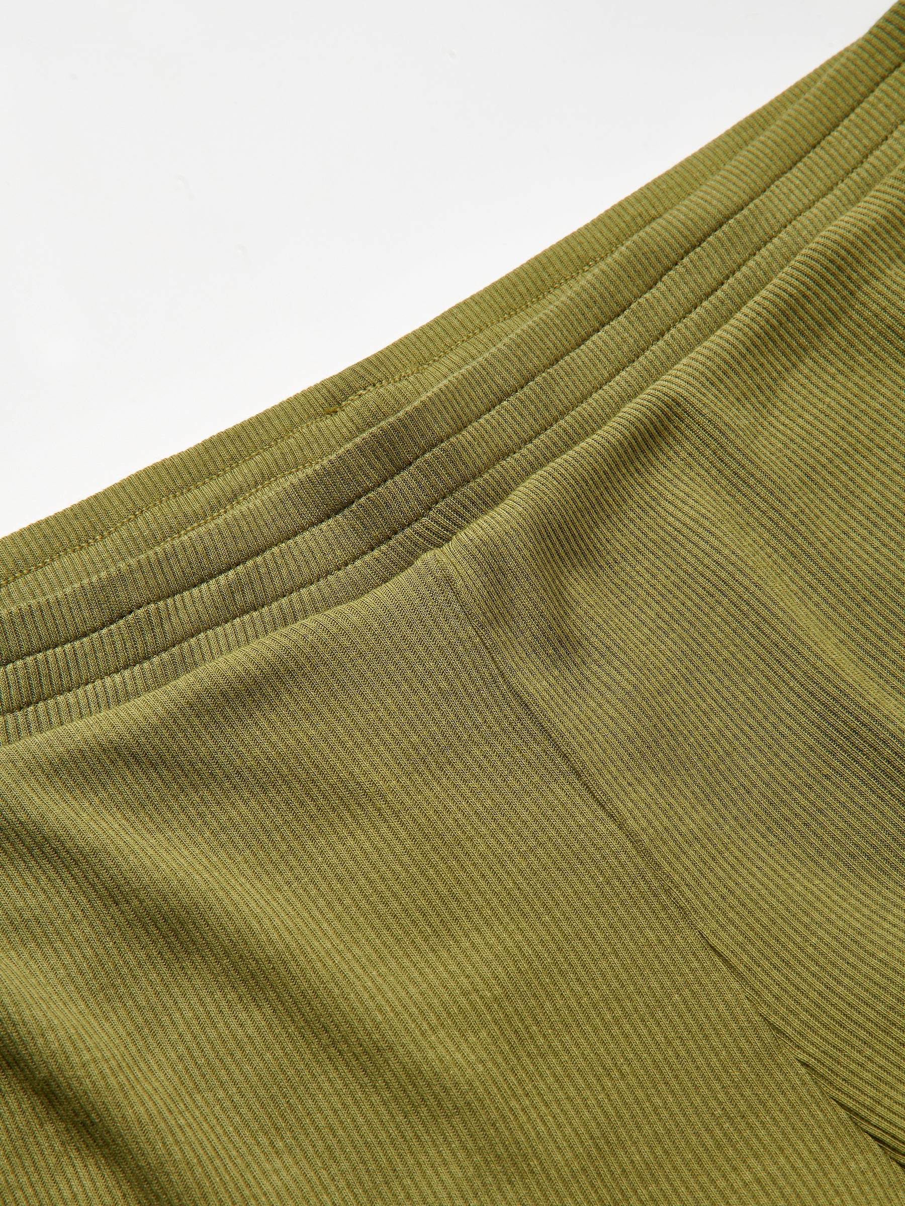 s/files/1/0855/3857/0537/files/0TH23_0427_S8.jpg?v=1766226905