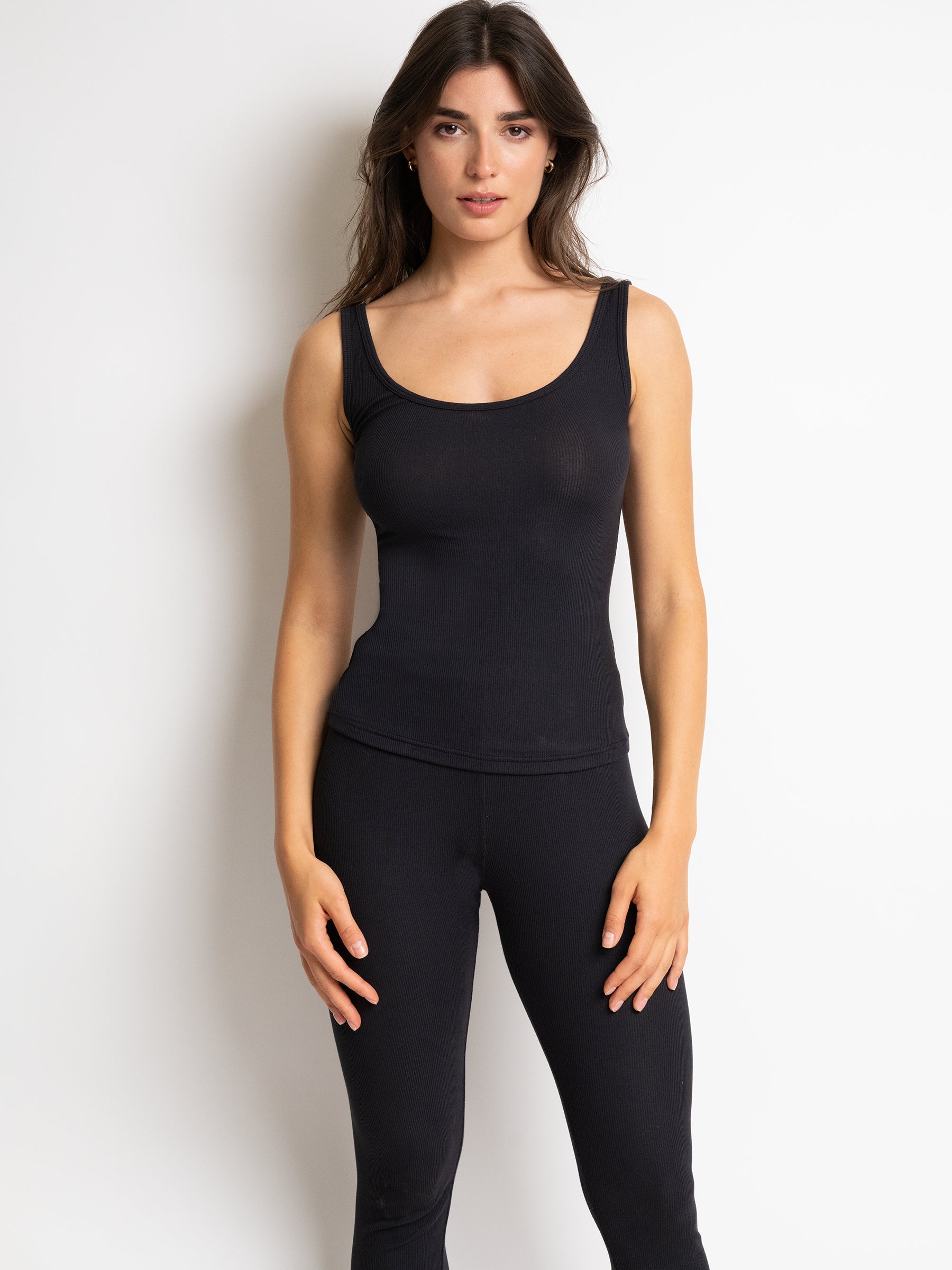 s/files/1/0855/3857/0537/files/0TH25_0007_S2.jpg?v=1767079673