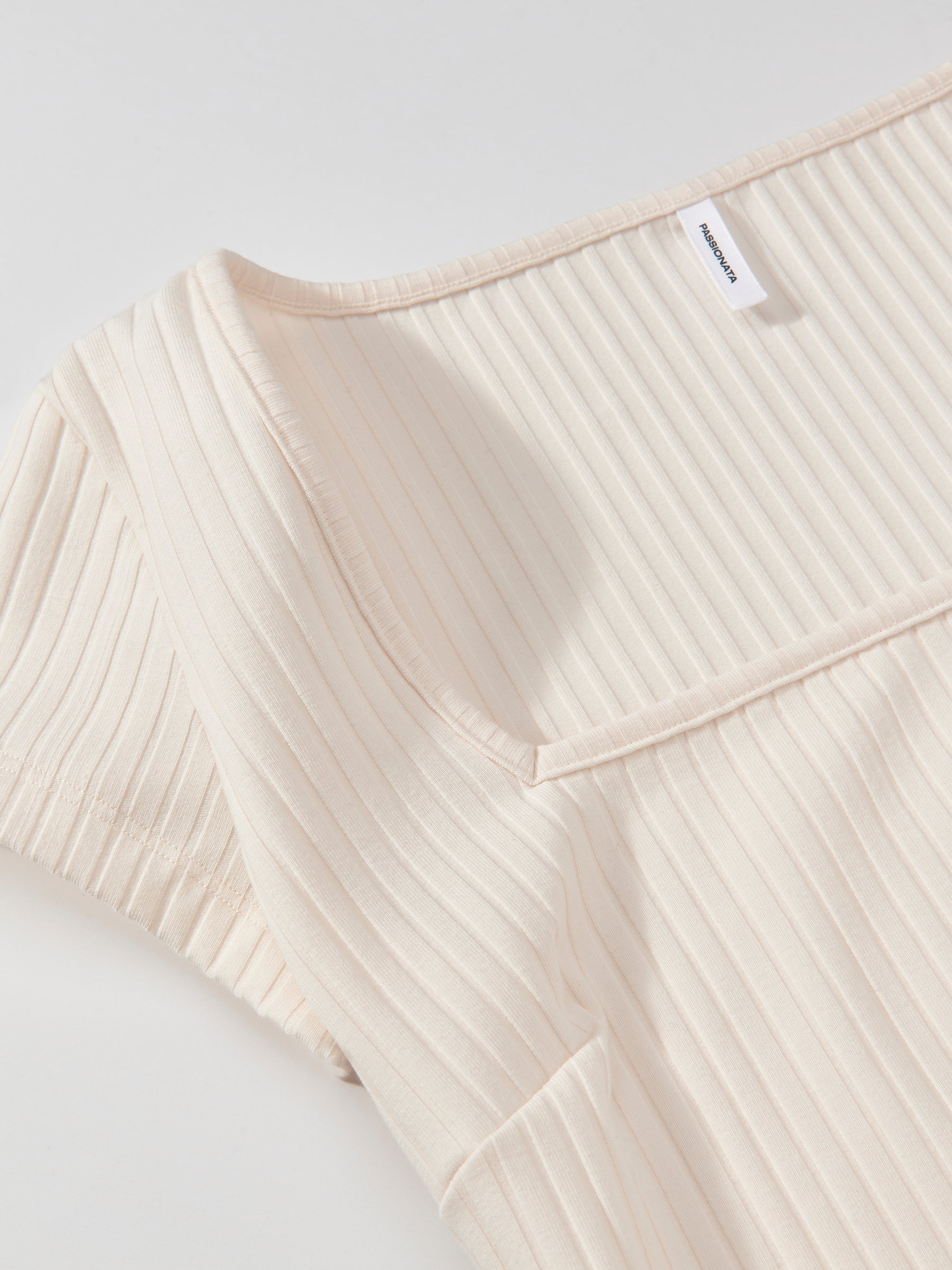 s/files/1/0855/3857/0537/files/0TH30_0027_S8.jpg?v=1766385810