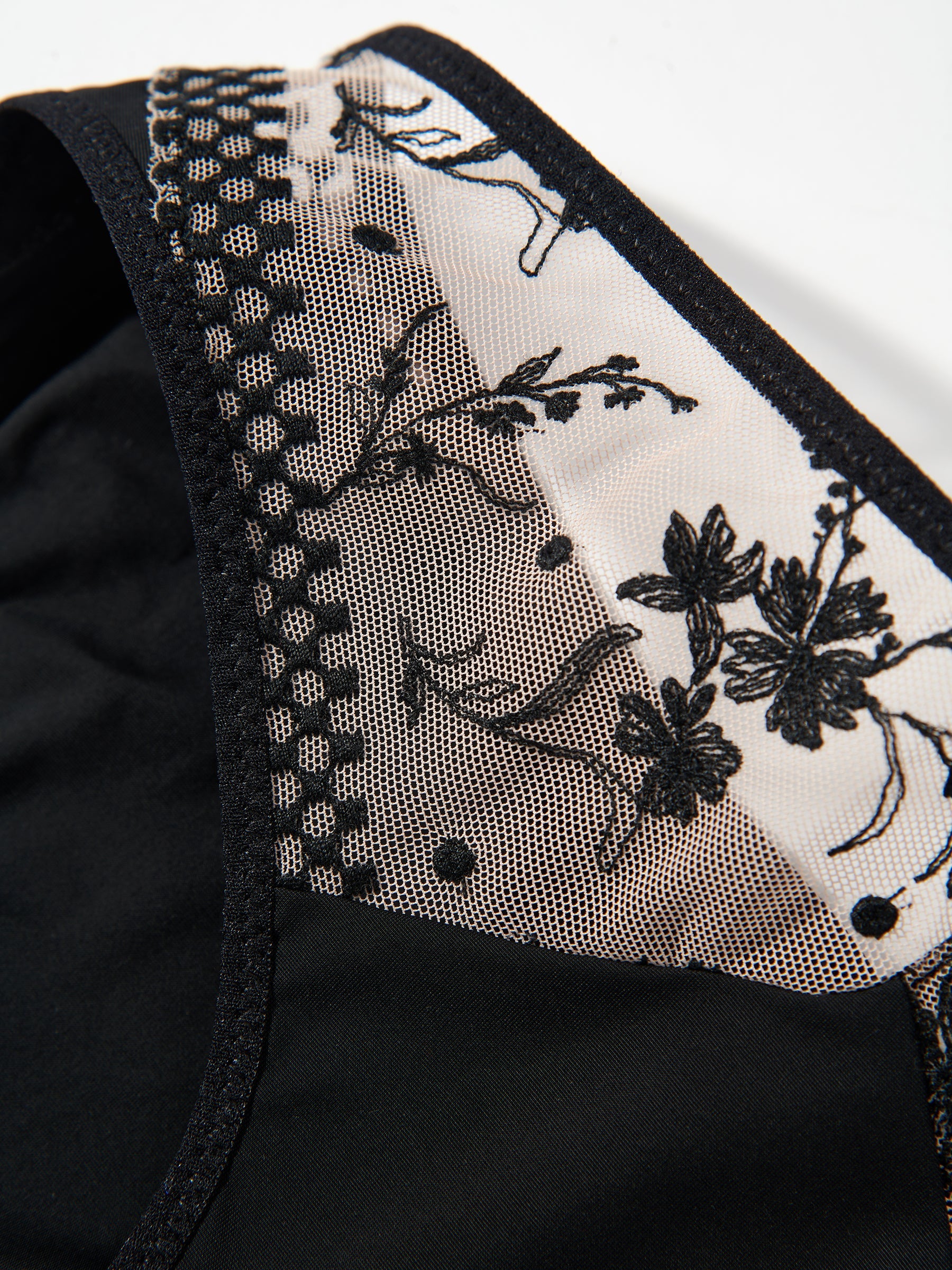 s/files/1/0855/3857/0537/files/0T105_0017_S8.jpg?v=1767145566