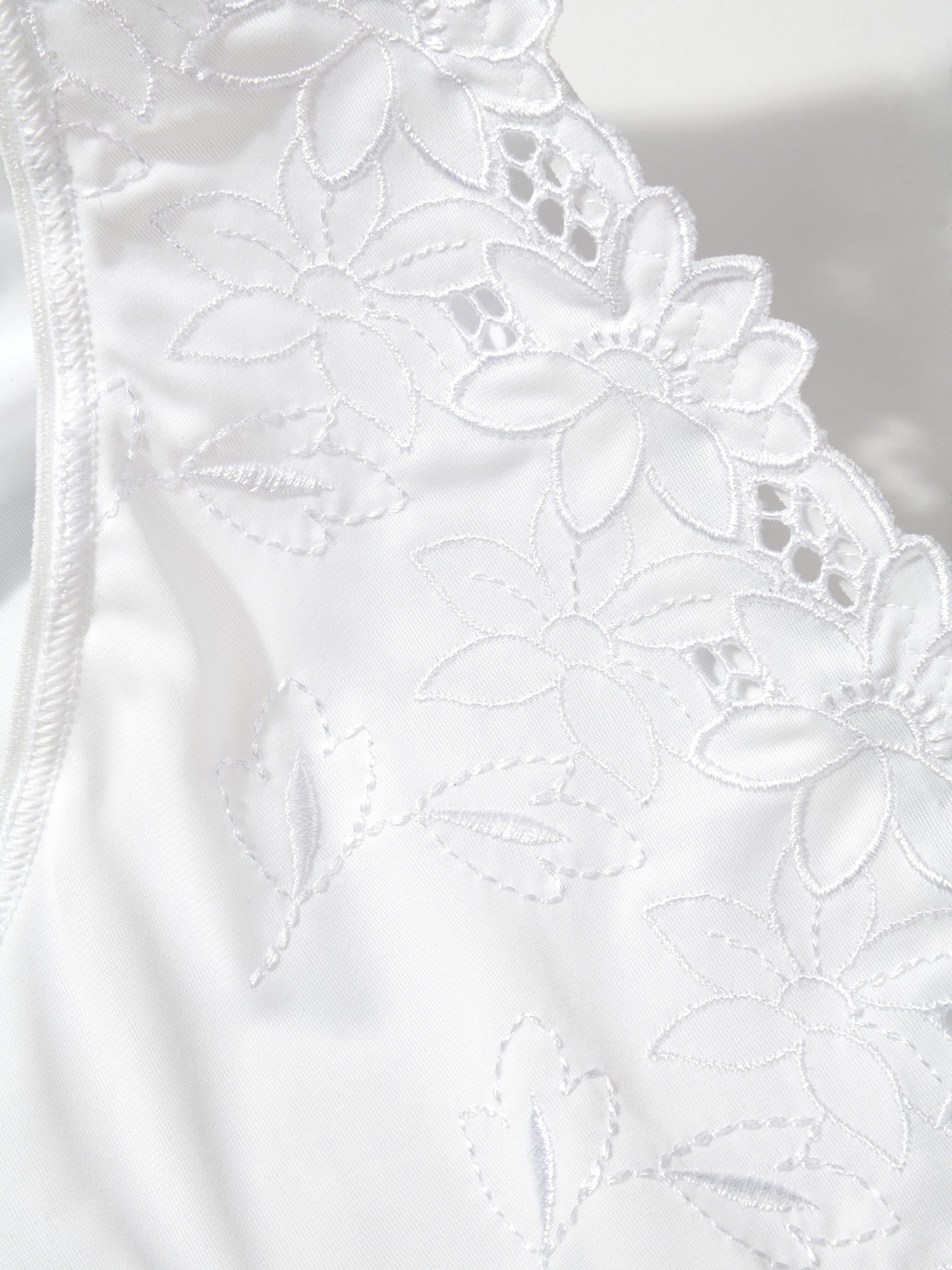 s/files/1/0855/3857/0537/files/0T113_0001_S8.jpg?v=1766368591