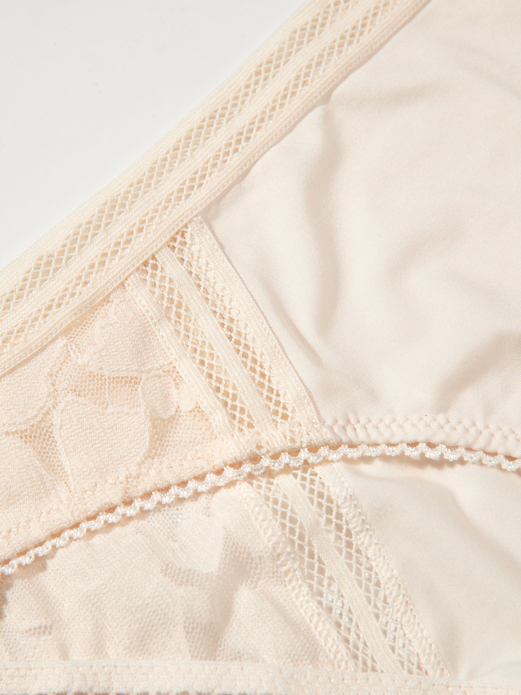 s/files/1/0855/3857/0537/files/0T120_0026_P8.jpg?v=1786590523