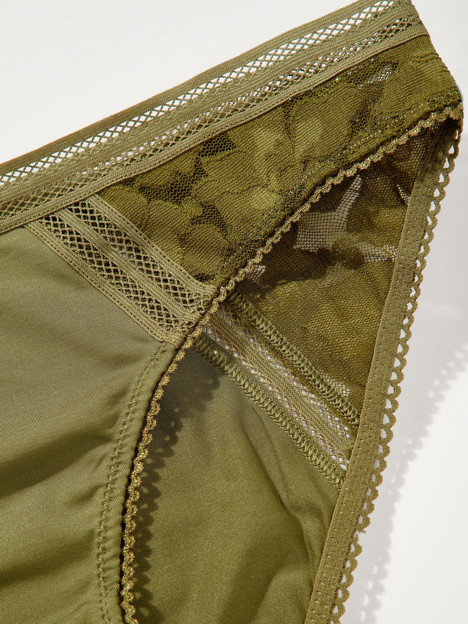 s/files/1/0855/3857/0537/files/0T120_0427_S8.jpg?v=1764591748