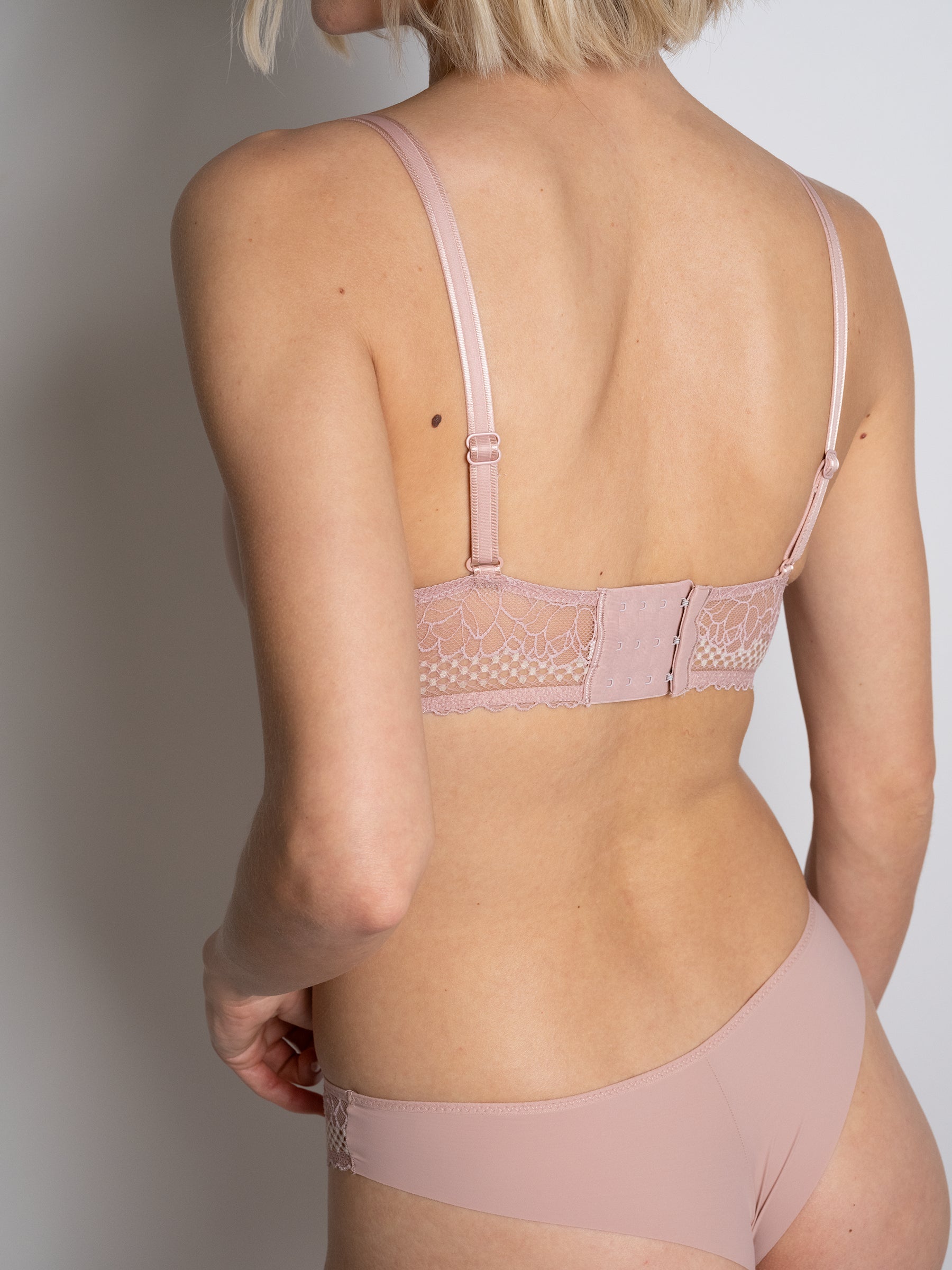 s/files/1/0855/3857/0537/files/0T303_0810_S3.jpg?v=1767234765