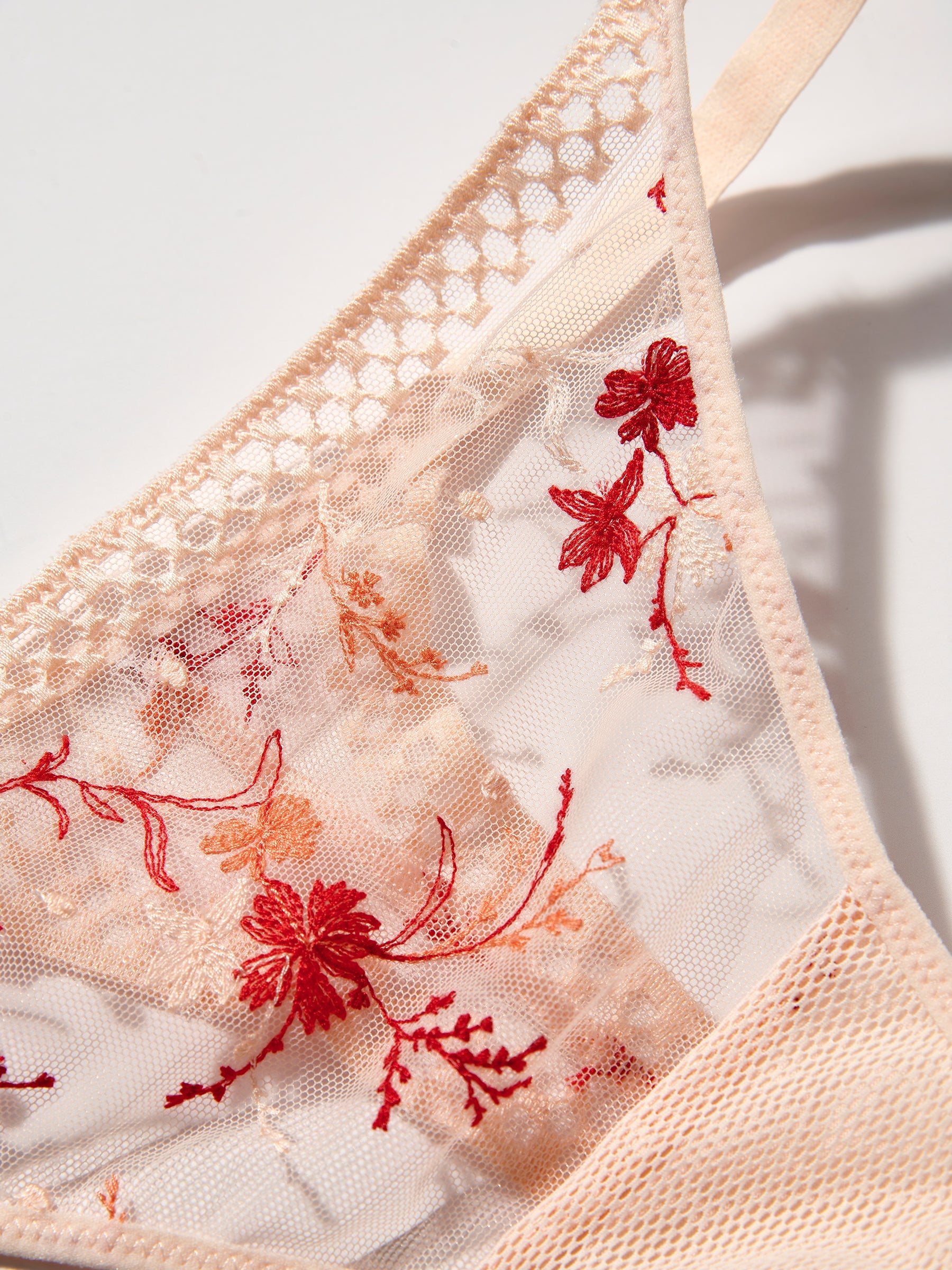 s/files/1/0855/3857/0537/files/0T405_0219_S8.jpg?v=1767322472