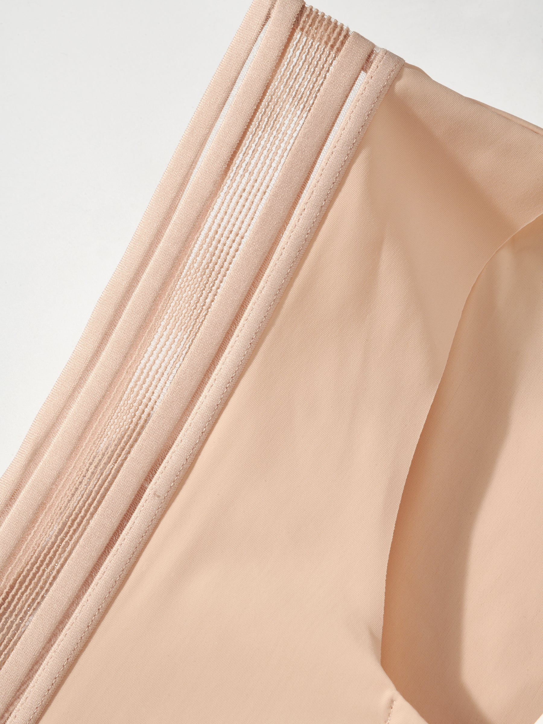 s/files/1/0855/3857/0537/files/0T508_0097_P8.jpg?v=1775266579