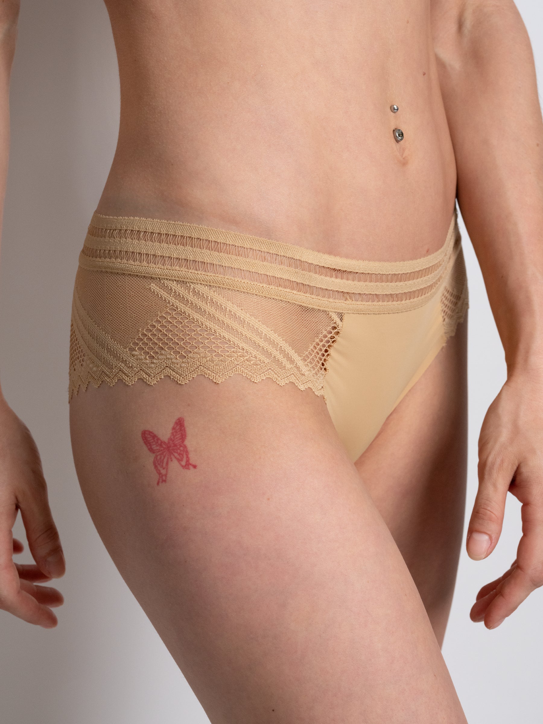 s/files/1/0855/3857/0537/files/0T510_0074_P5.jpg?v=1771990858