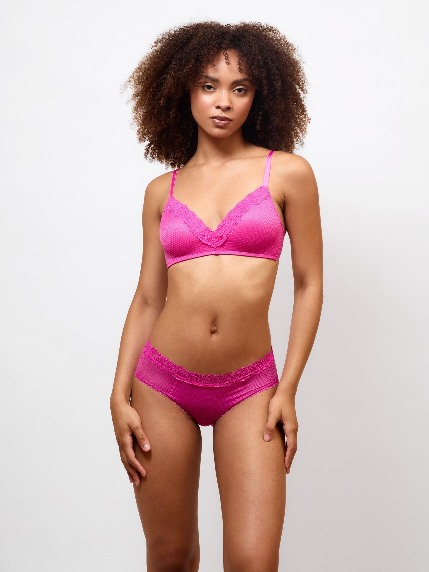 s/files/1/0855/3857/0537/files/0T515_0730_P1.jpg?v=1775044704