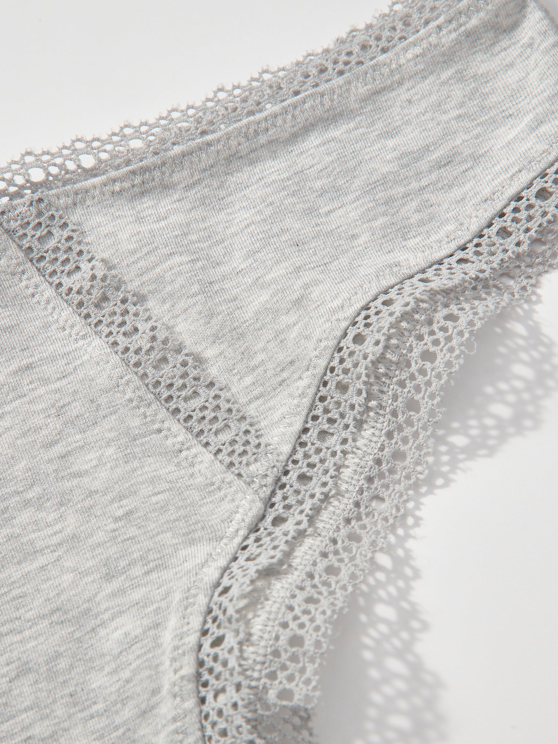 s/files/1/0855/3857/0537/files/0T523_0660_S8.jpg?v=1764593549