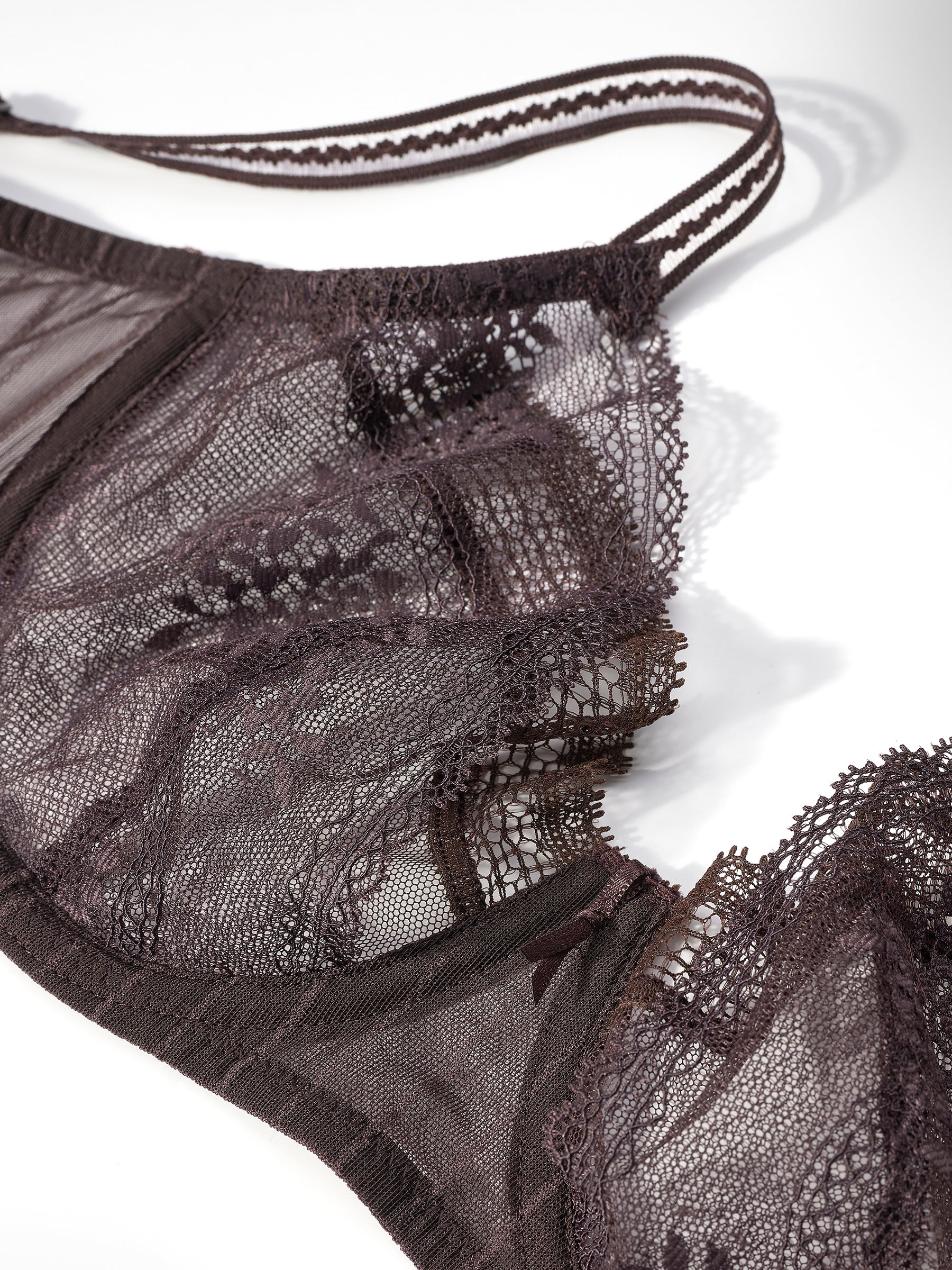 s/files/1/0855/3857/0537/files/0T709_0161_S8.jpg?v=1766377536