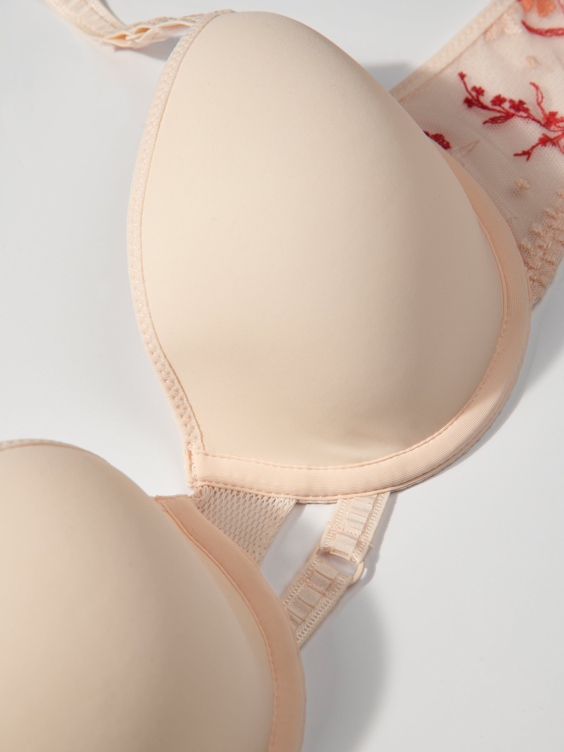 s/files/1/0855/3857/0537/files/0T805_0219_S8.jpg?v=1766378621