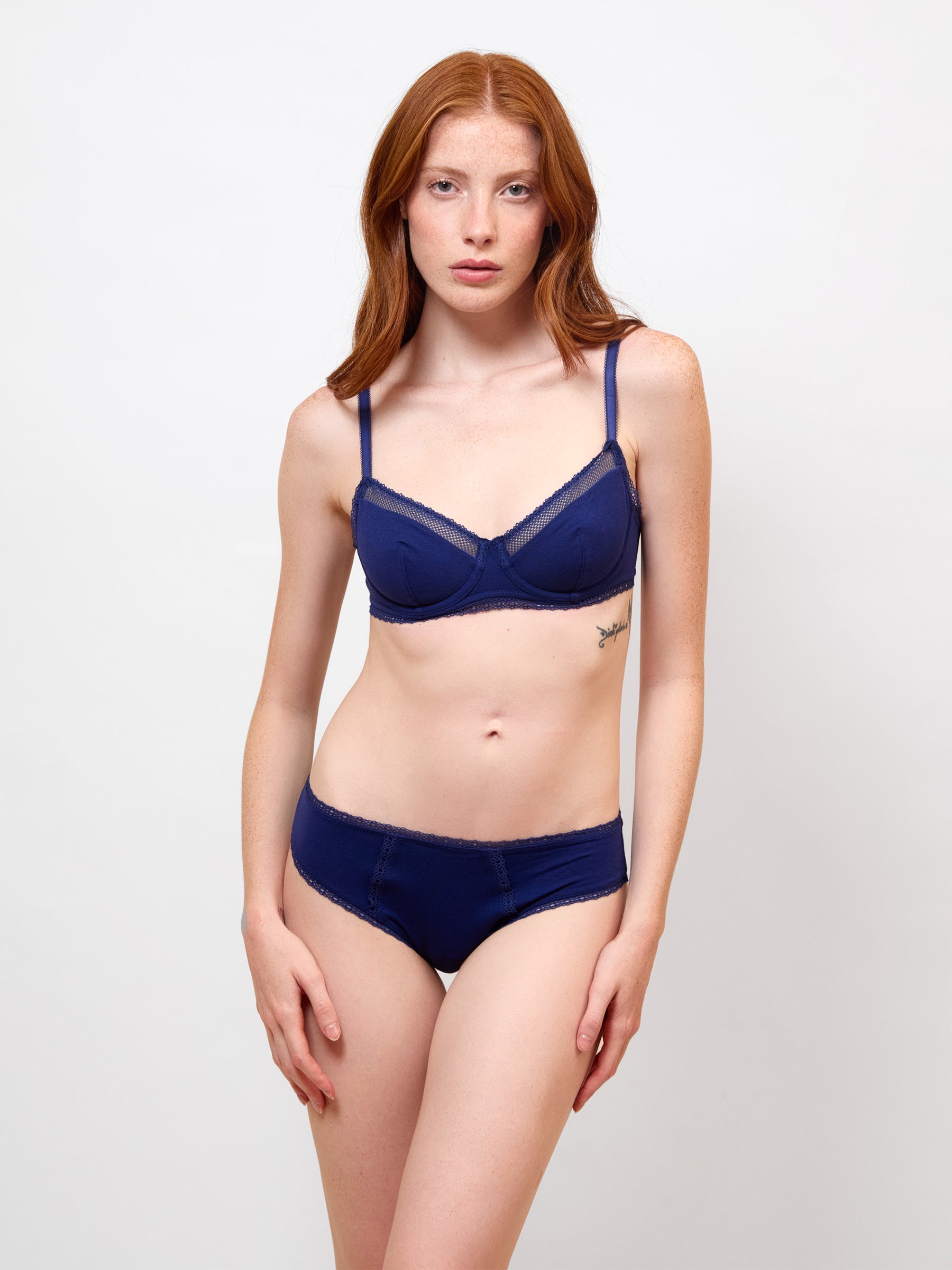 s/files/1/0855/3857/0537/files/0T823_0861_S1.jpg?v=1767591797