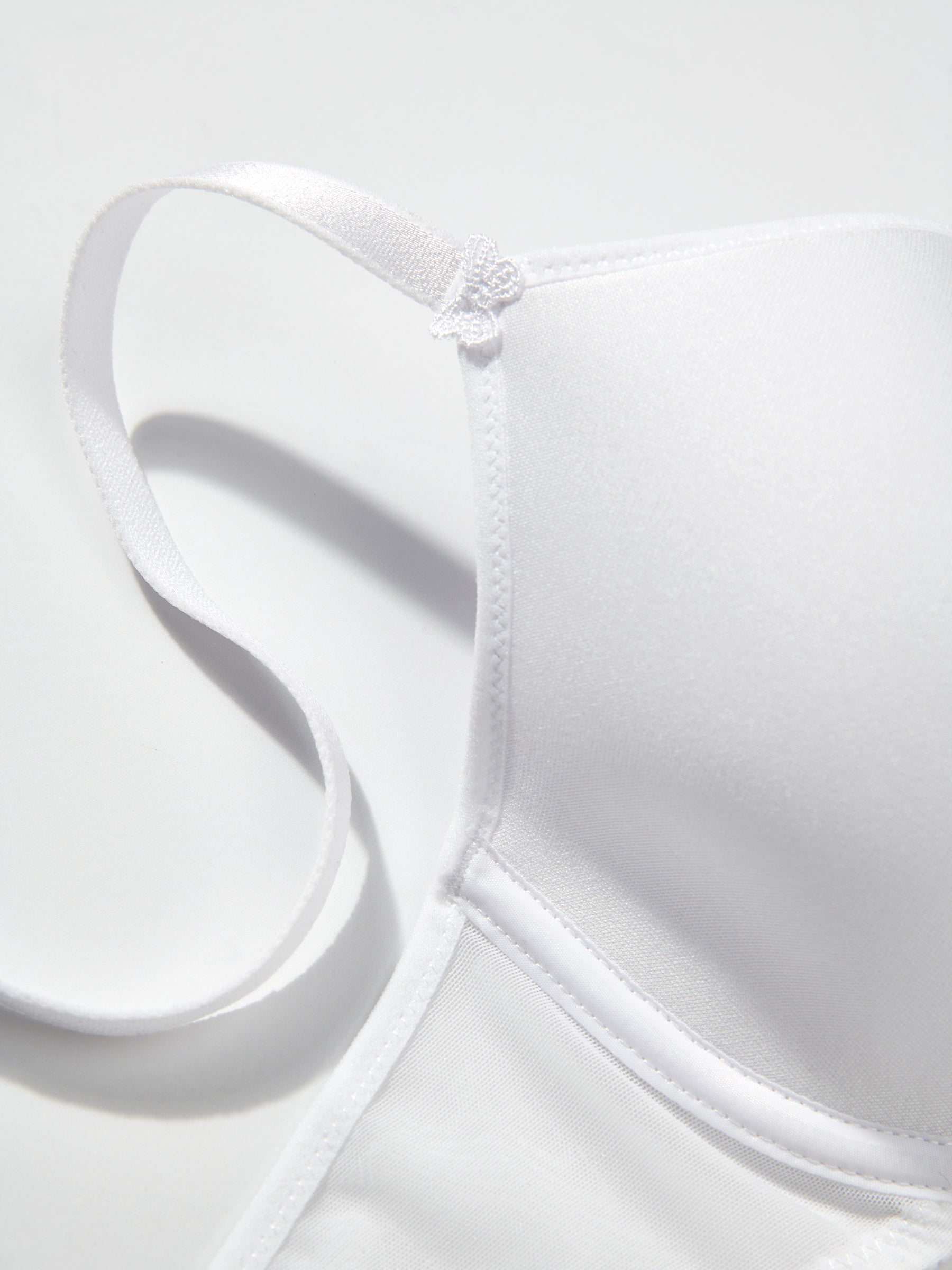 s/files/1/0855/3857/0537/files/0T907_0001_P8.jpg?v=1775267285