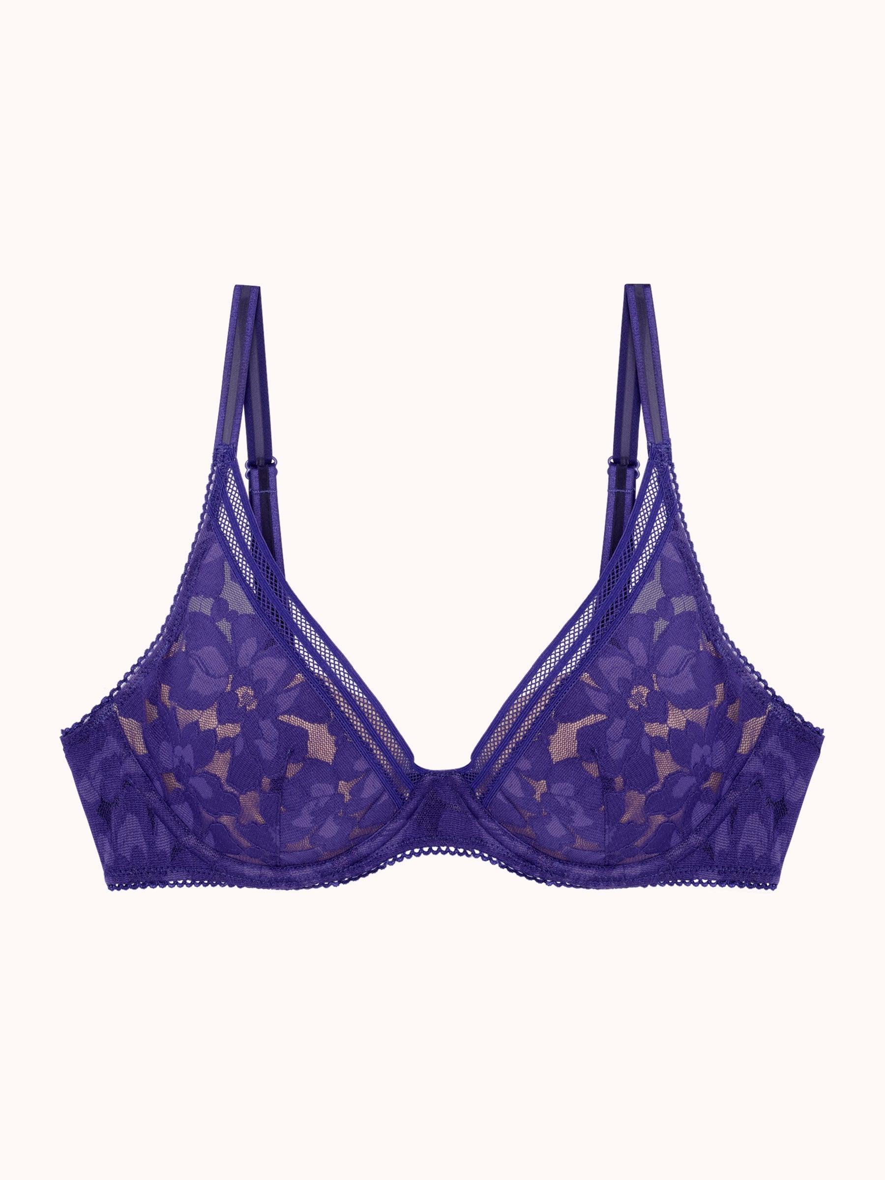 s/files/1/0855/3857/0537/files/0T920_0720_S7.jpg?v=1766171450