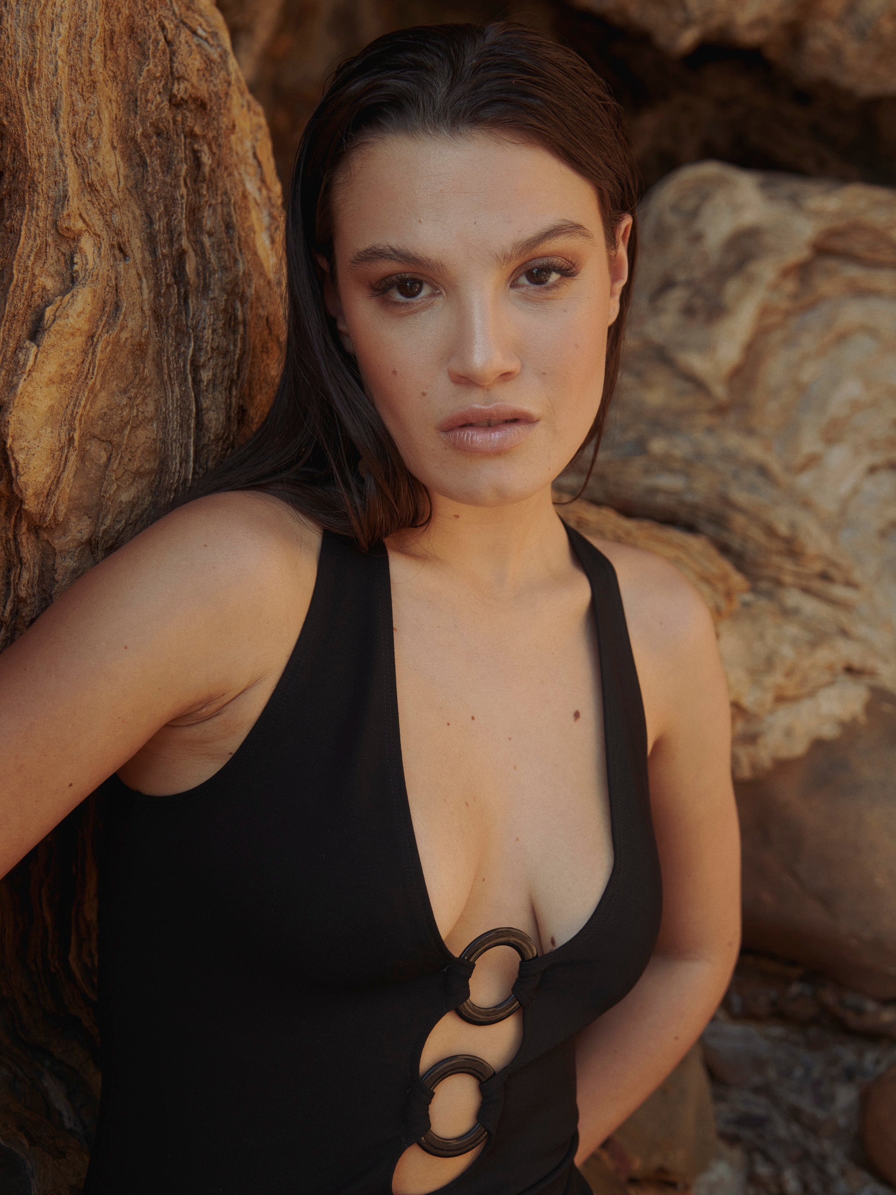 s/files/1/0855/3857/0537/files/0TB02_0007_S2.jpg?v=1767253132