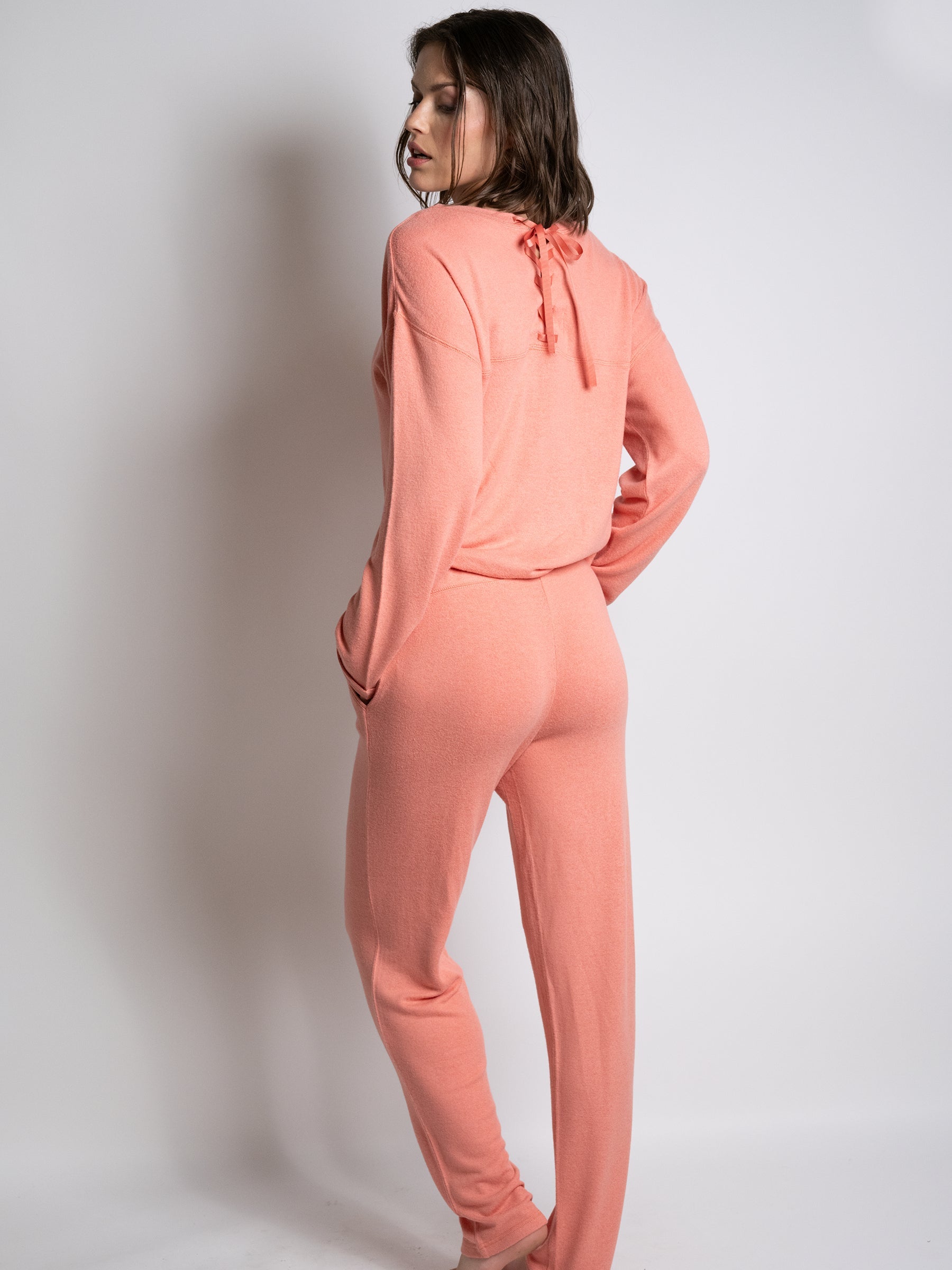 s/files/1/0855/3857/0537/files/0TH00_0366_S6.jpg?v=1767854082