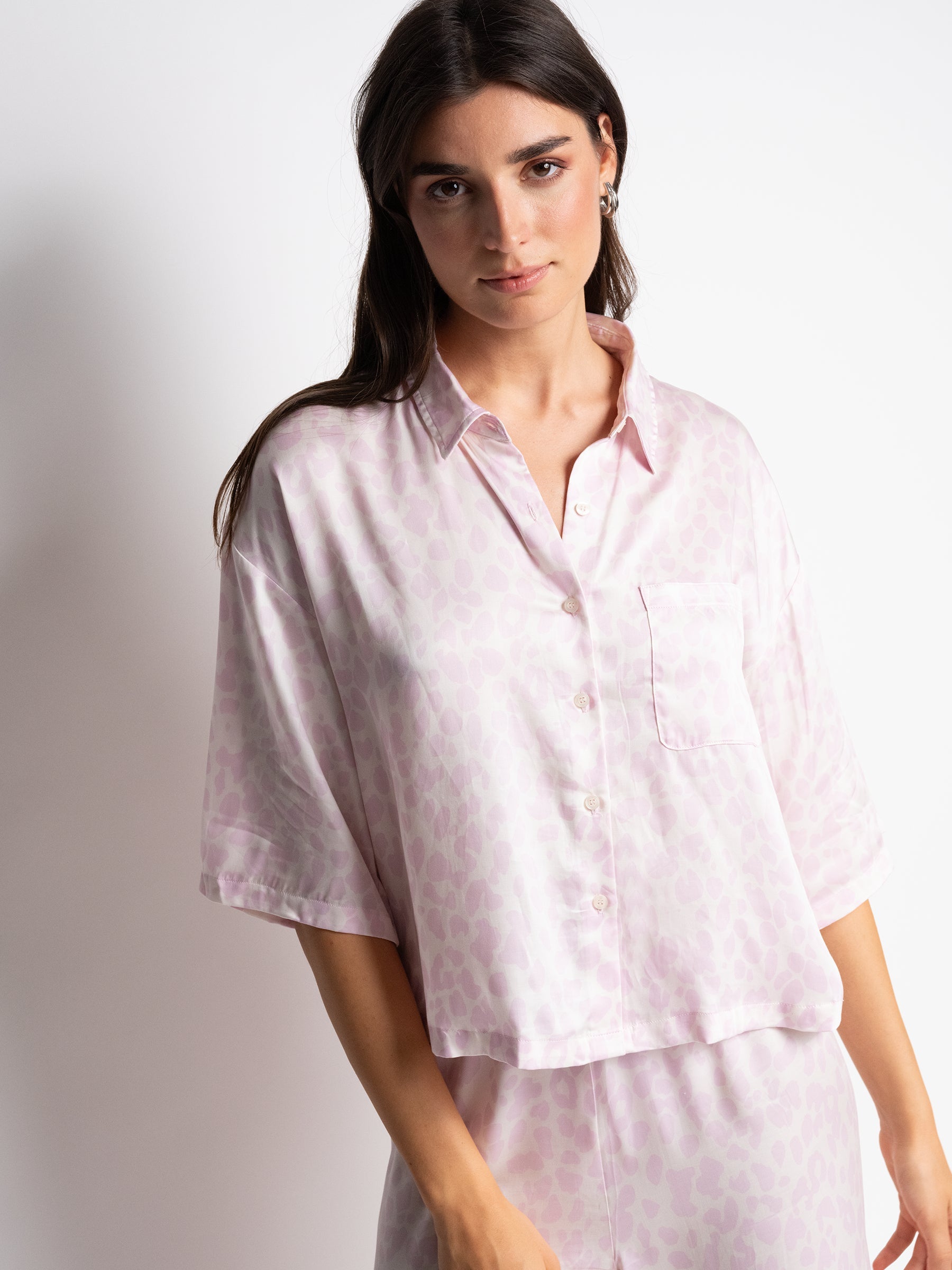 s/files/1/0855/3857/0537/files/0TH08_2123_S2.jpg?v=1767335639