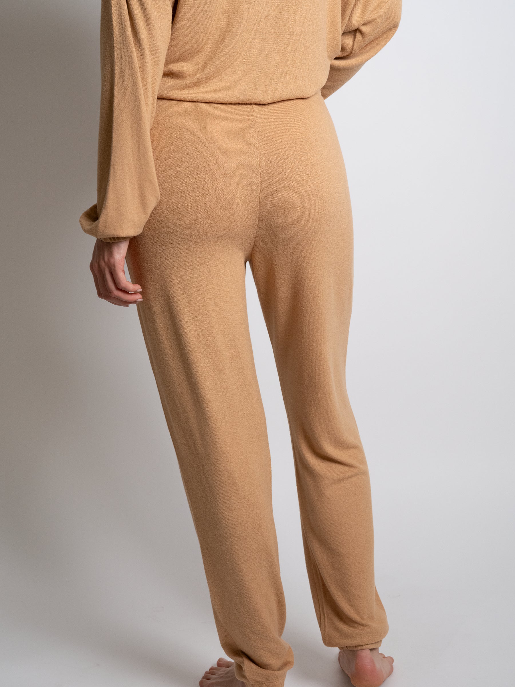 s/files/1/0855/3857/0537/files/0TH11_0074_S6.jpg?v=1764597971