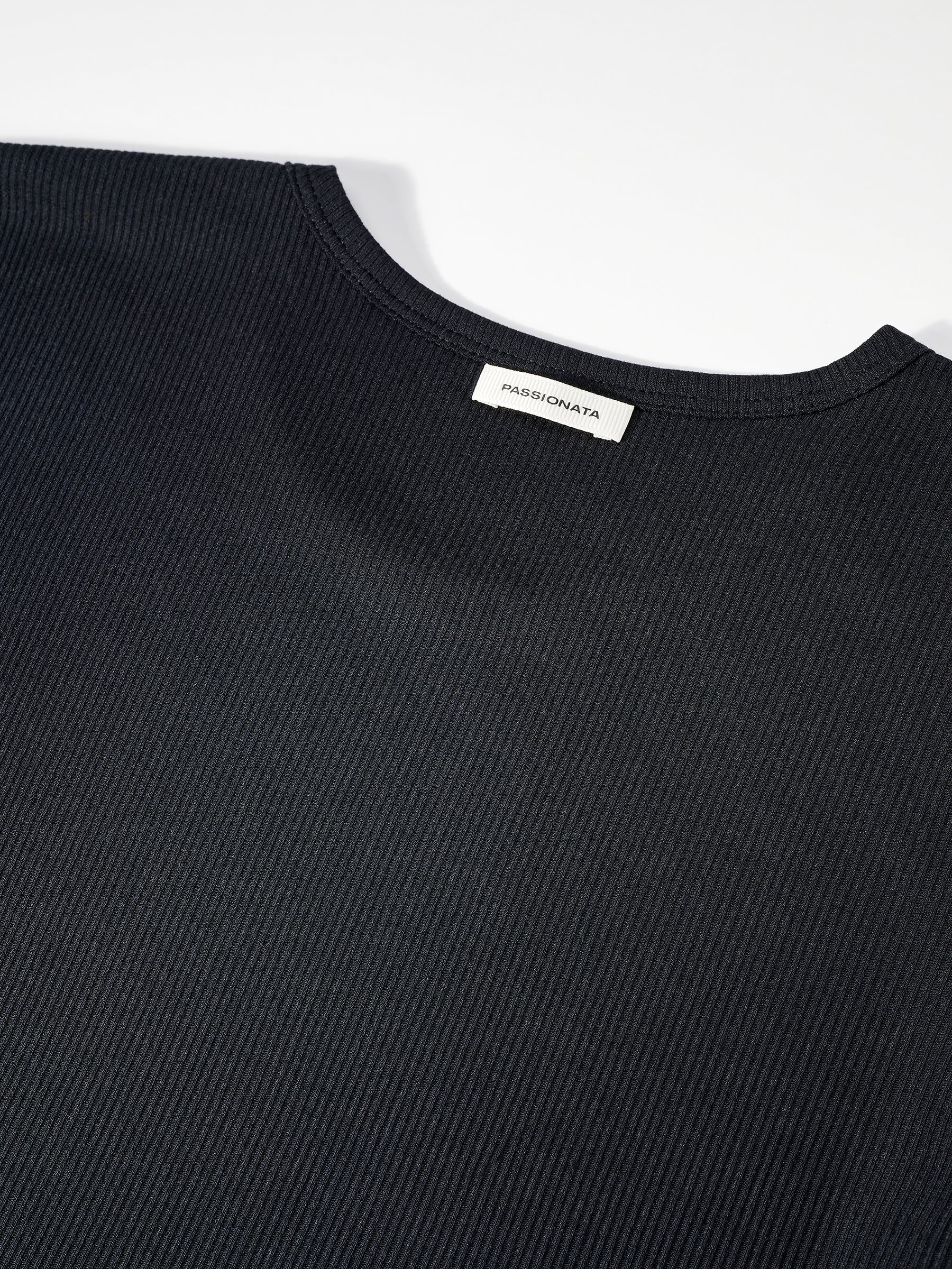 s/files/1/0855/3857/0537/files/0TH15_0007_P8.jpg?v=1770913882