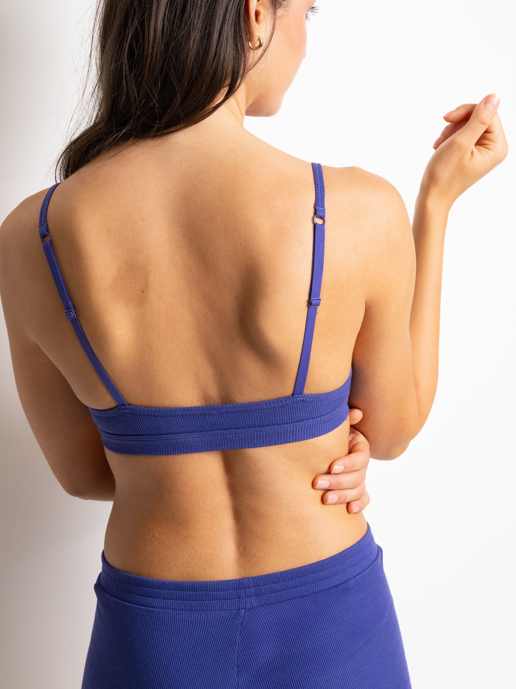 s/files/1/0855/3857/0537/files/0TH21_0720_S3.jpg?v=1766299334