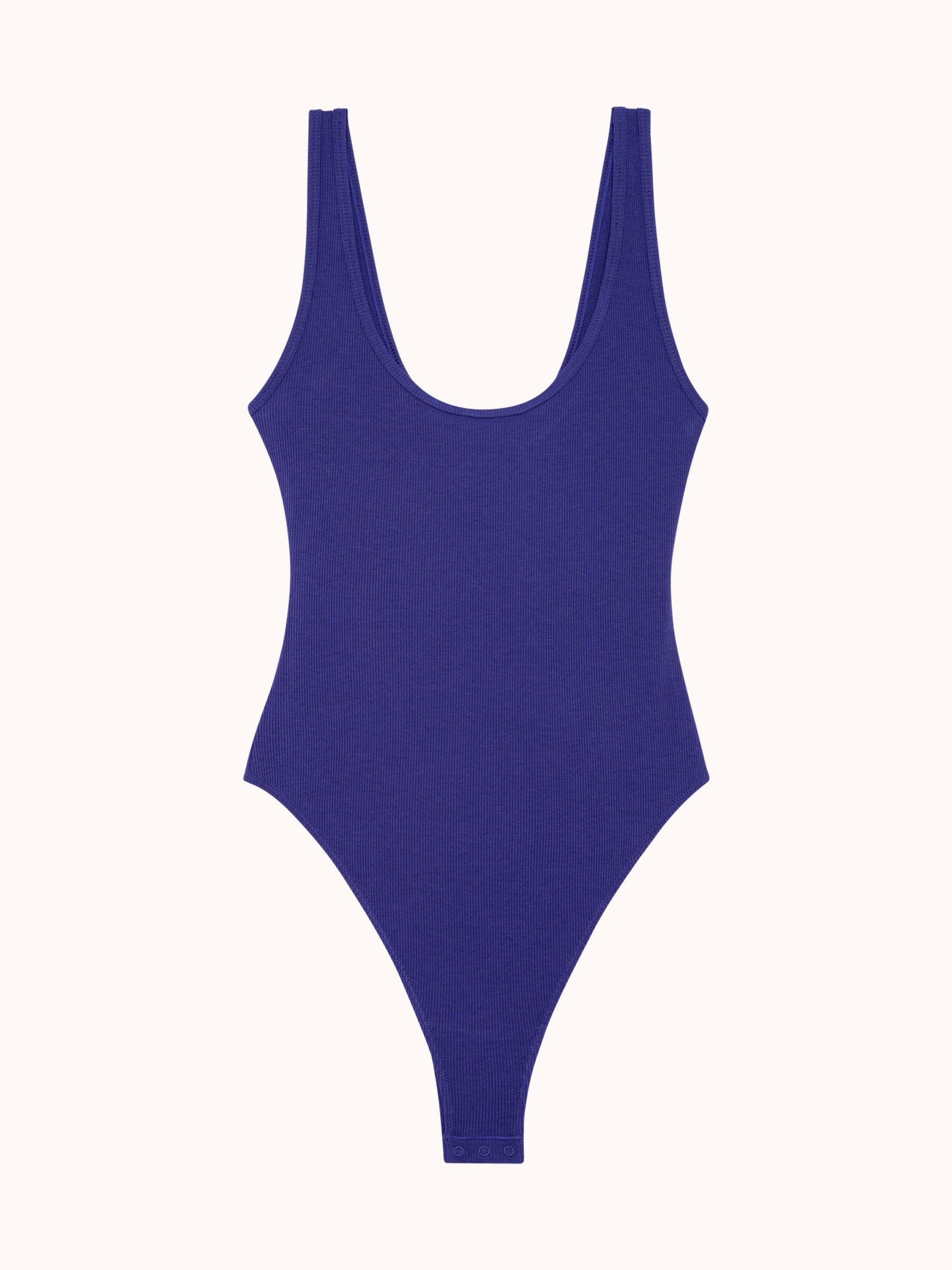 s/files/1/0855/3857/0537/files/0TH22_0720_S7.jpg?v=1767855512