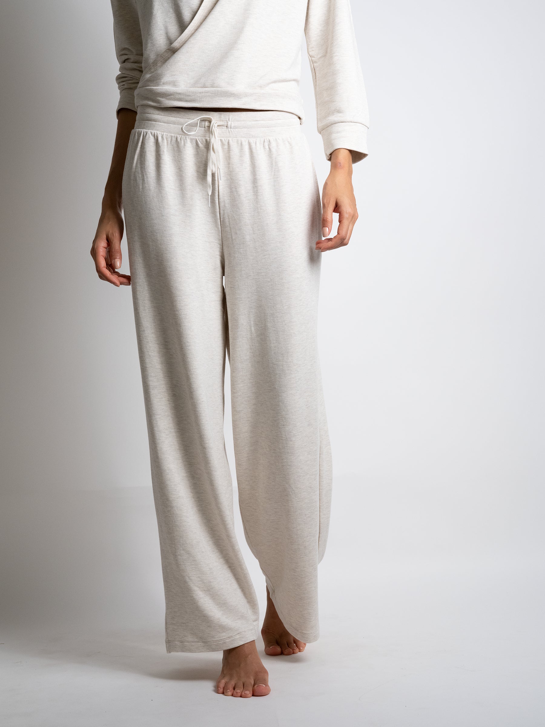 s/files/1/0855/3857/0537/files/0TH43_0002_S2.jpg?v=1766175502