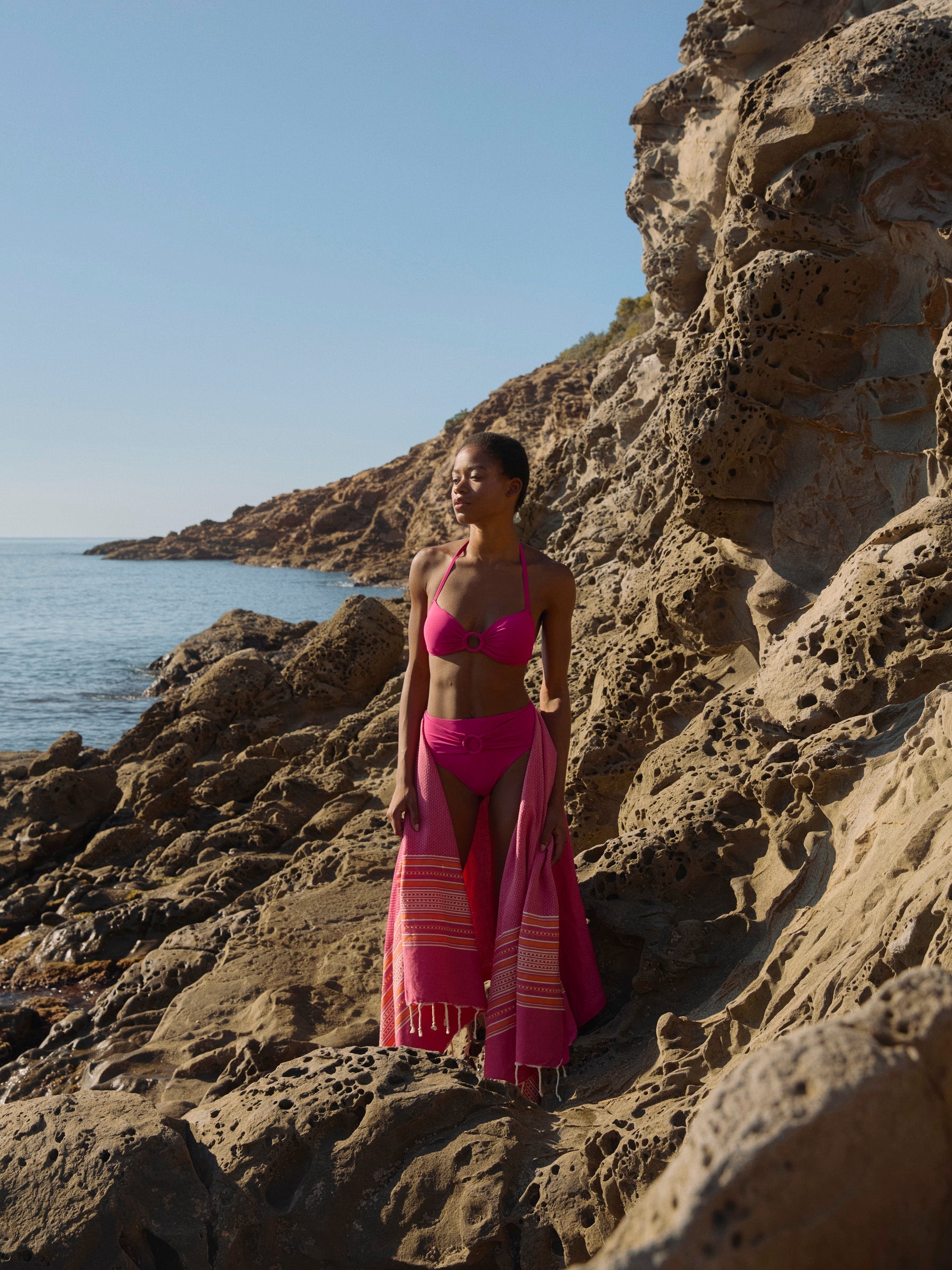 s/files/1/0855/3857/0537/files/0TS13_0802_S1.jpg?v=1766906484