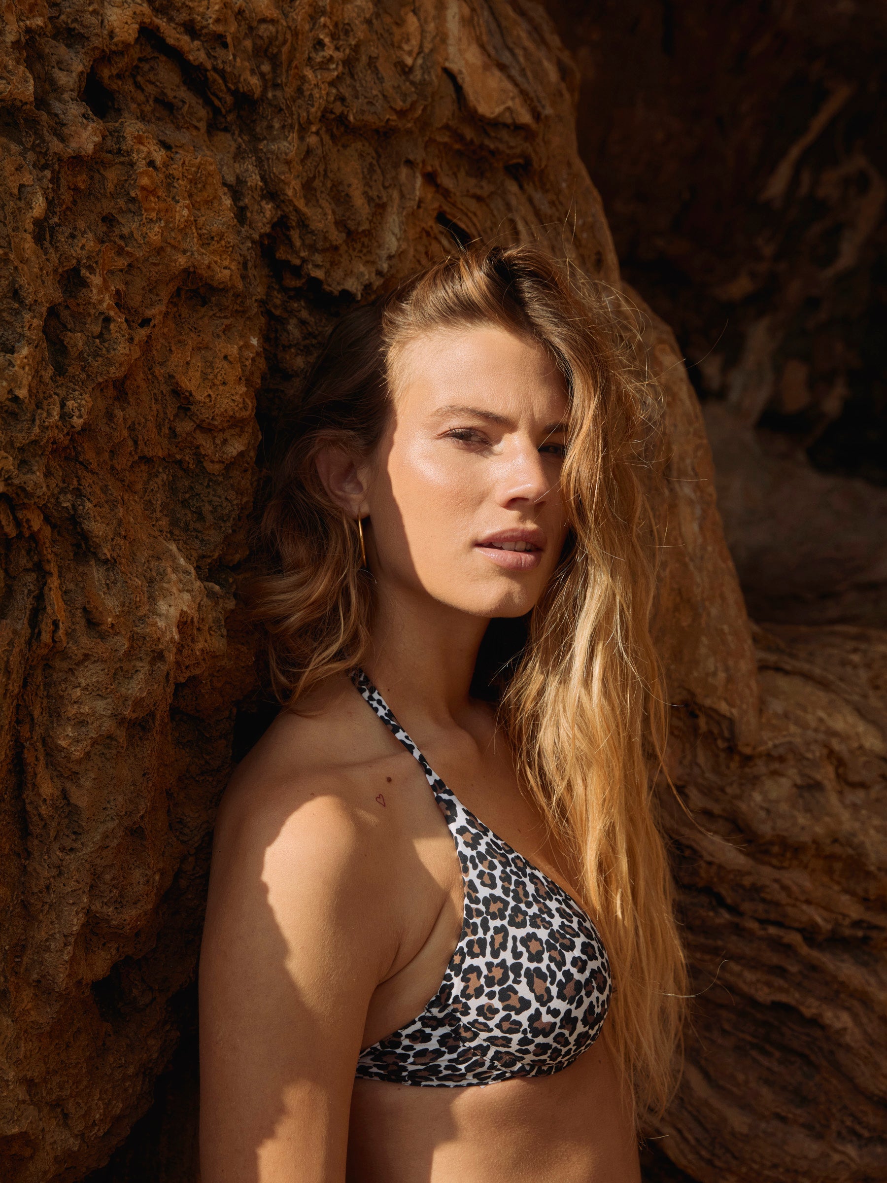 s/files/1/0855/3857/0537/files/0TS81_0201_S3.jpg?v=1767858022